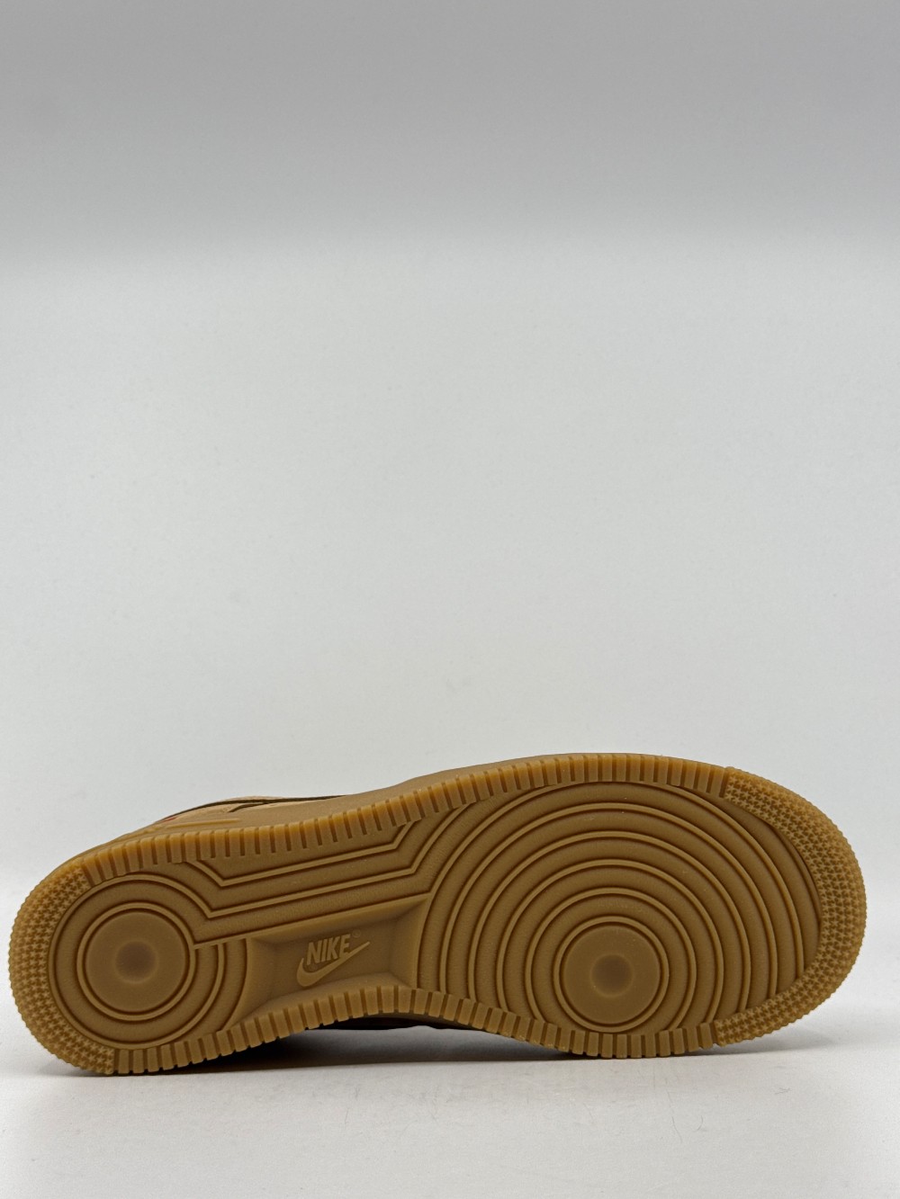 NIKE AIR FORCE 1 LOW X SUPREME - WHEAT