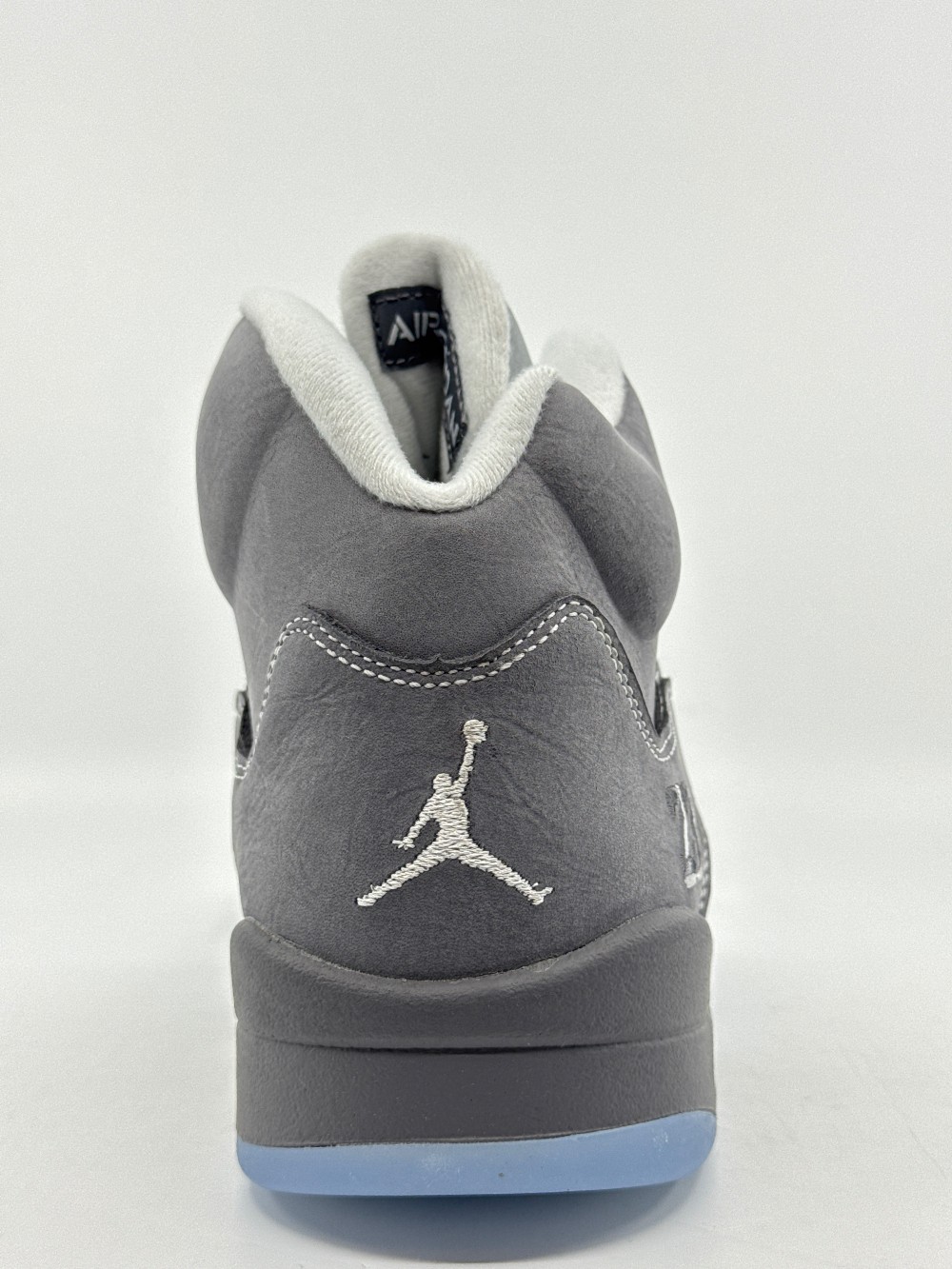 AJ 5 - WOLF GREY (2026)