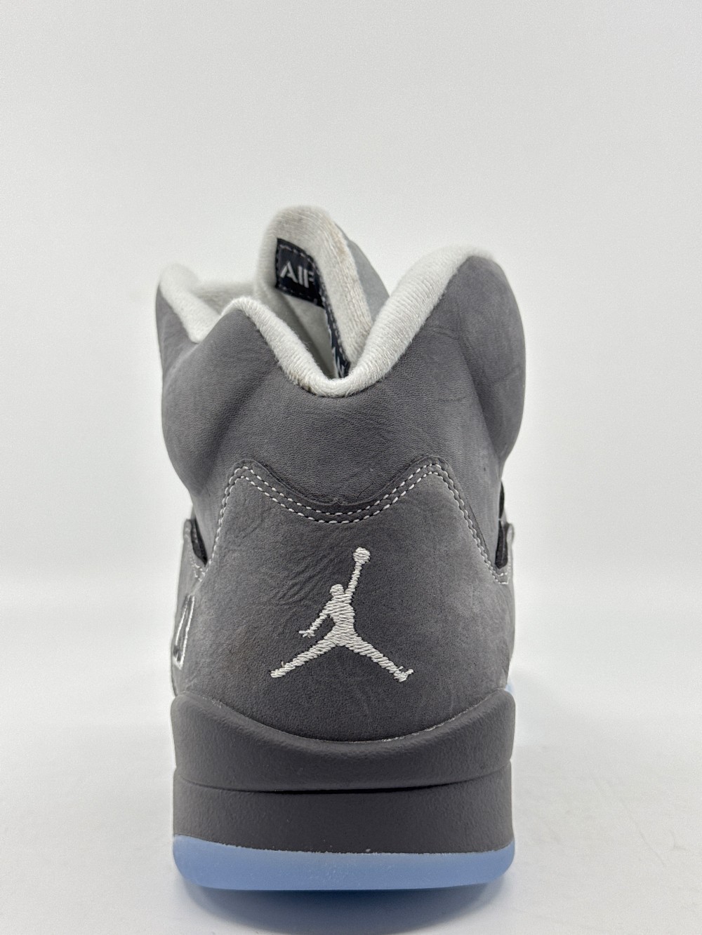 AJ 5 - WOLF GREY (2026)