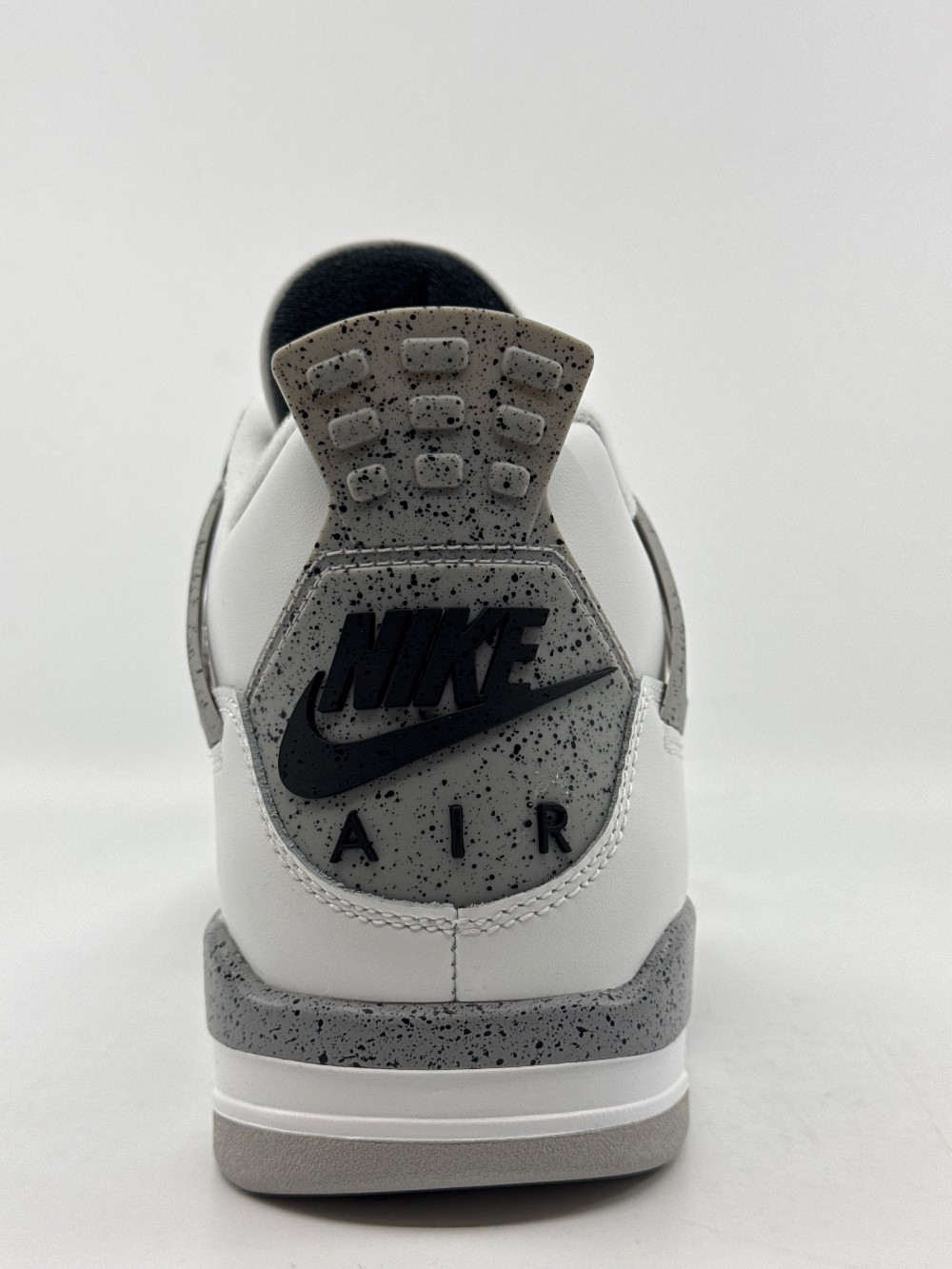 AJ 4 - WHITE CEMENT (2025)