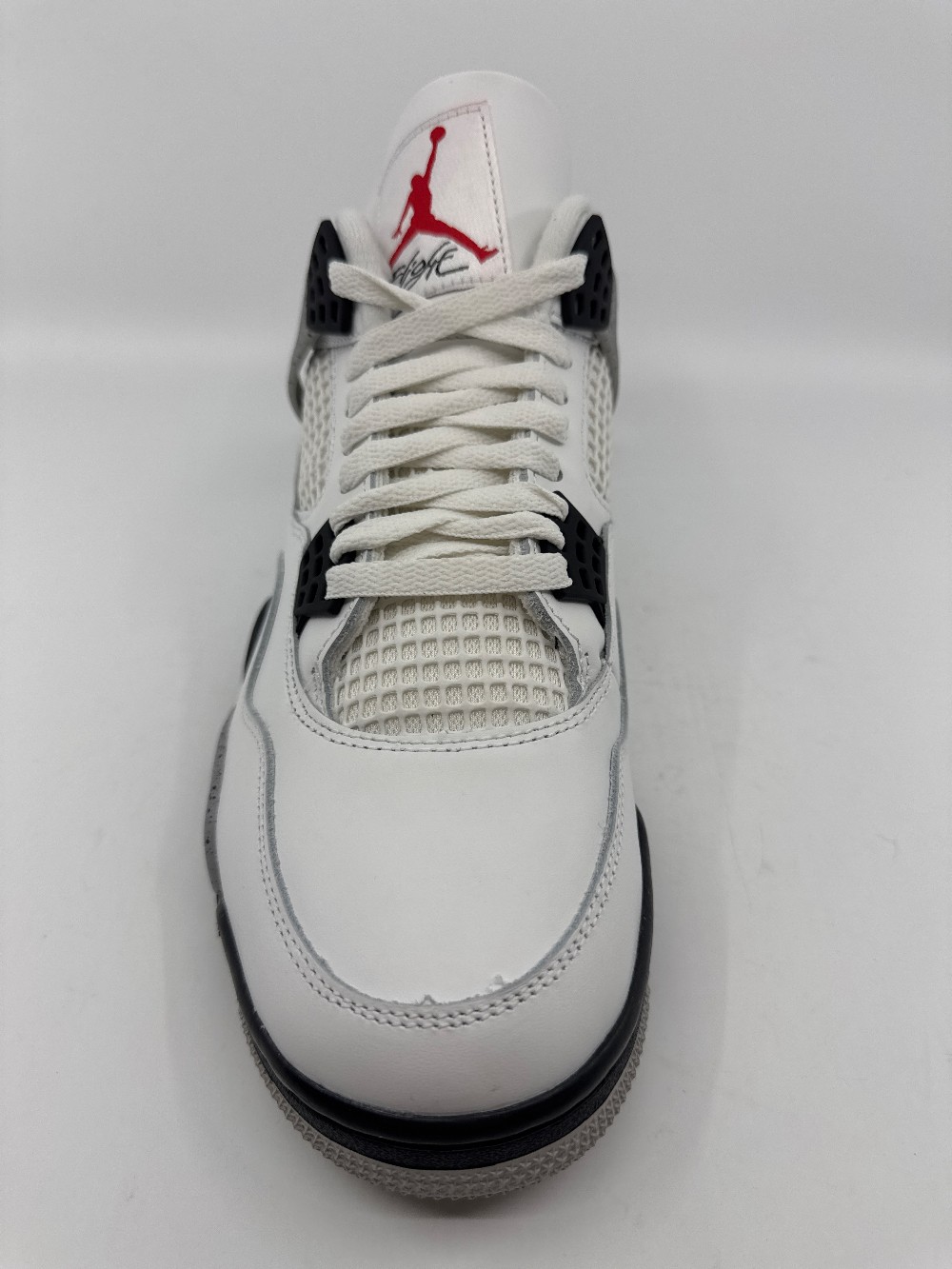 AJ 4 - WHITE CEMENT (2025)