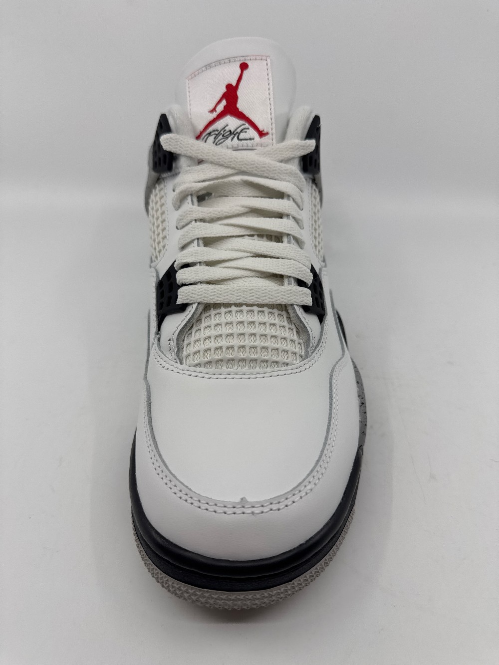 AJ 4 - WHITE CEMENT (2025)