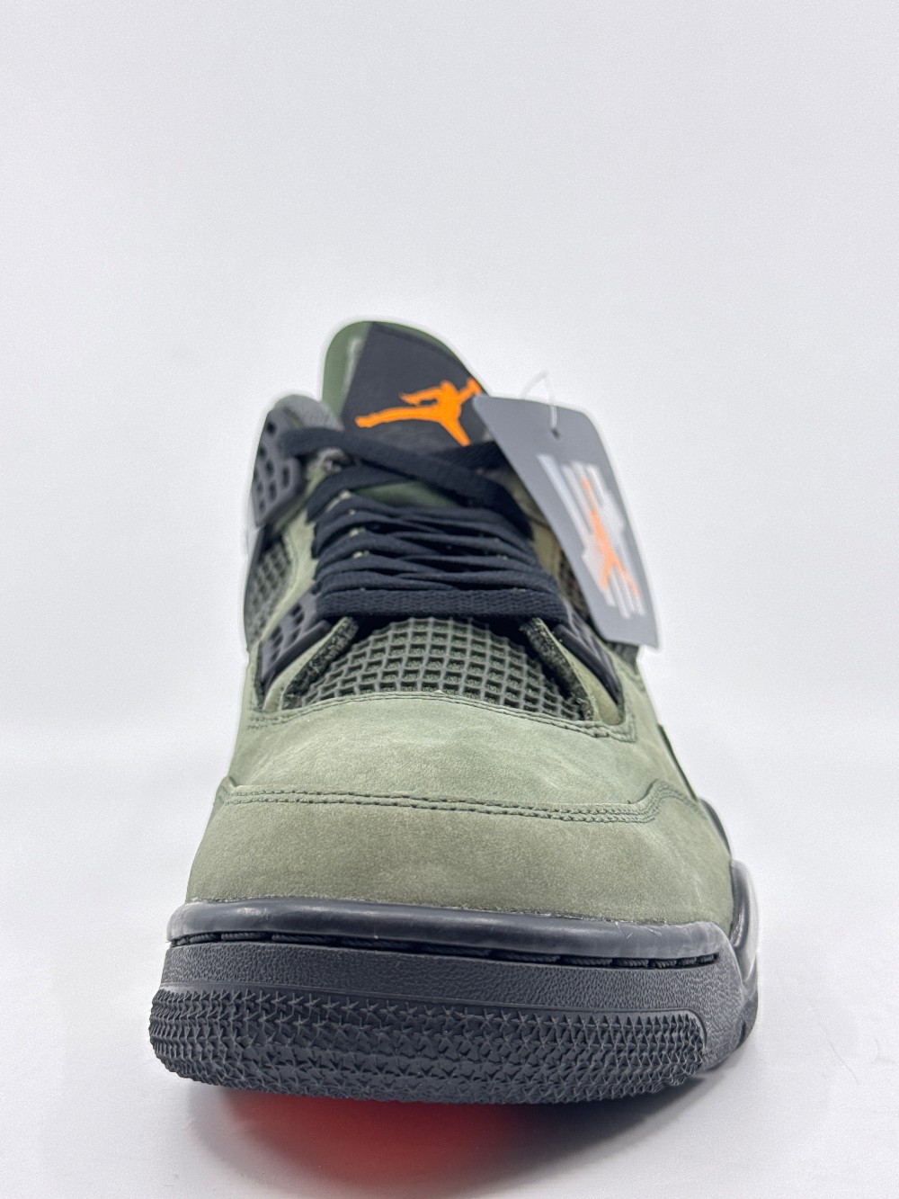 AJ 4 - UNDEFEATED (2025)