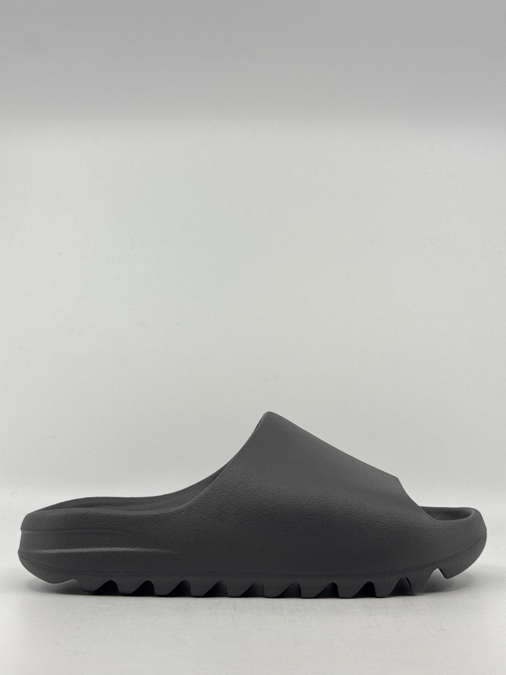 ADIDAS YEEZY SLIDE - GRANITE