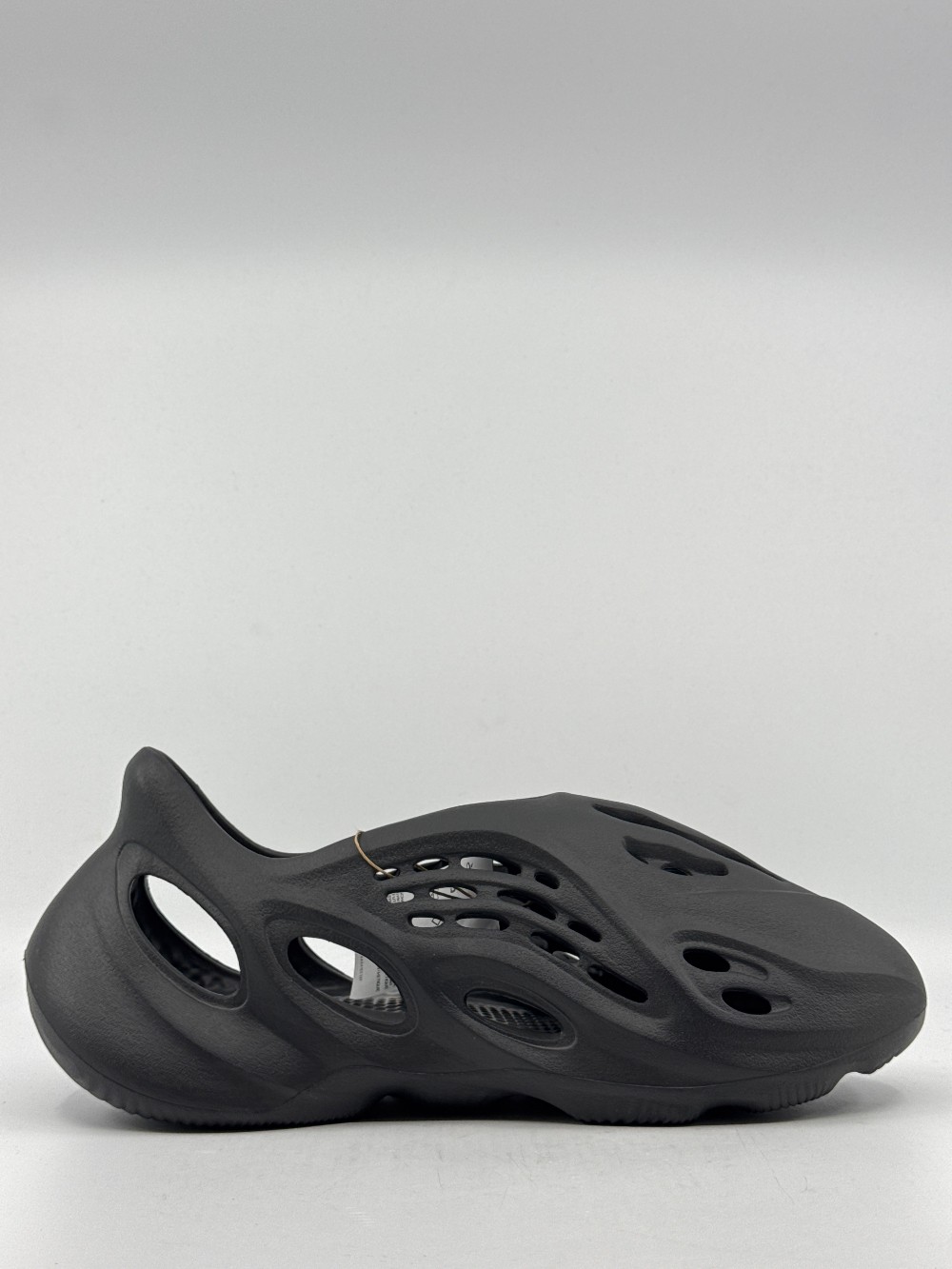 YEEZY FOAM RUNNER - ONYX