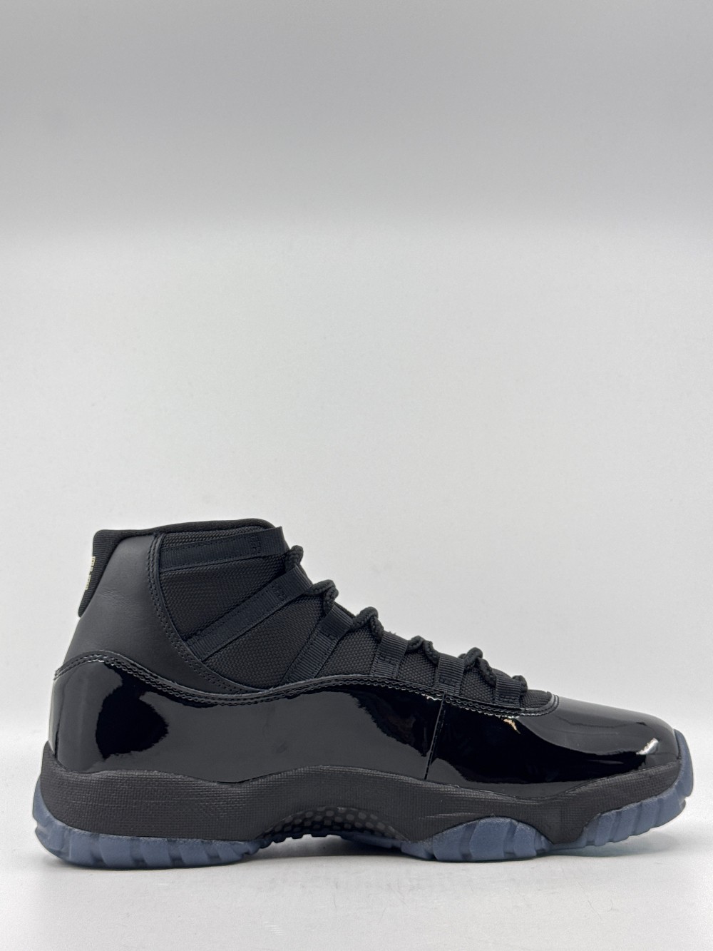 *VNDS* AJ 11 - GAMMA BLUE (2025)