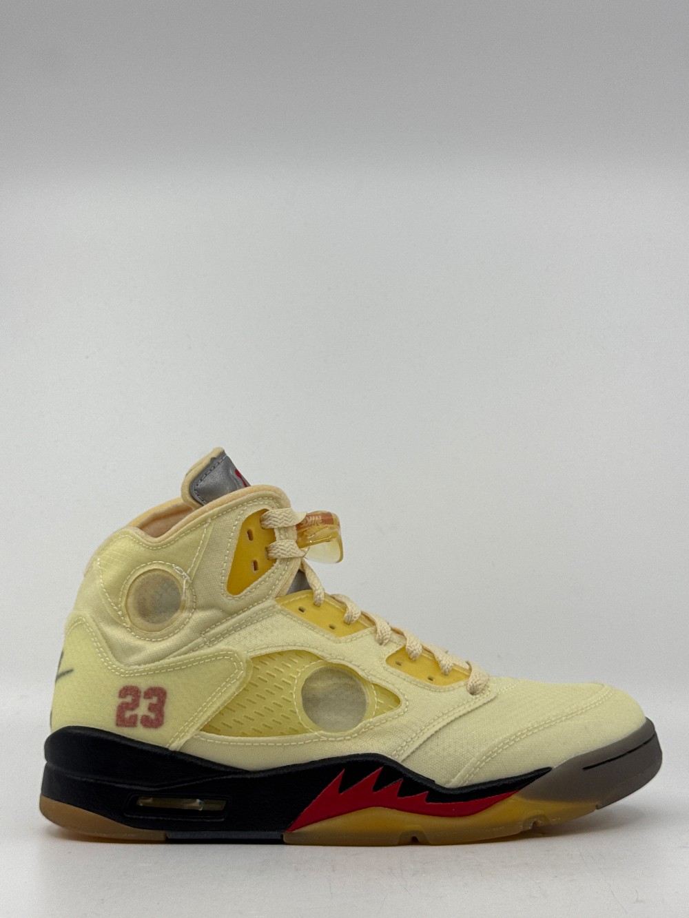 *VNDS* AJ 5 X OFF WHITE - SAIL