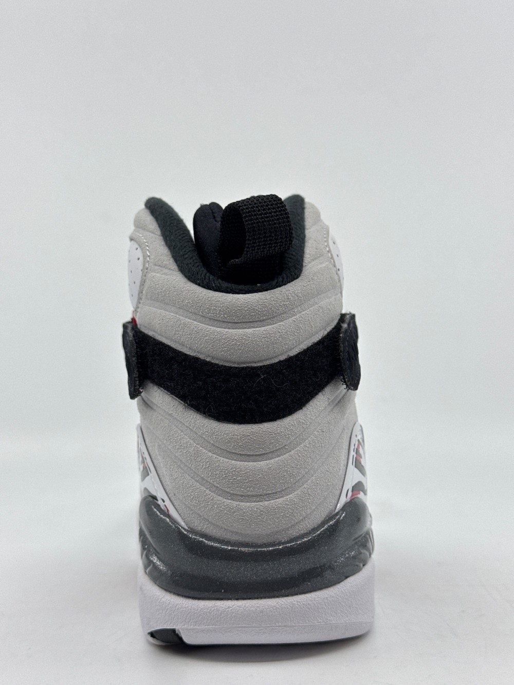 *VNDS* AJ 8 (GS) - WHITE TRUE RED