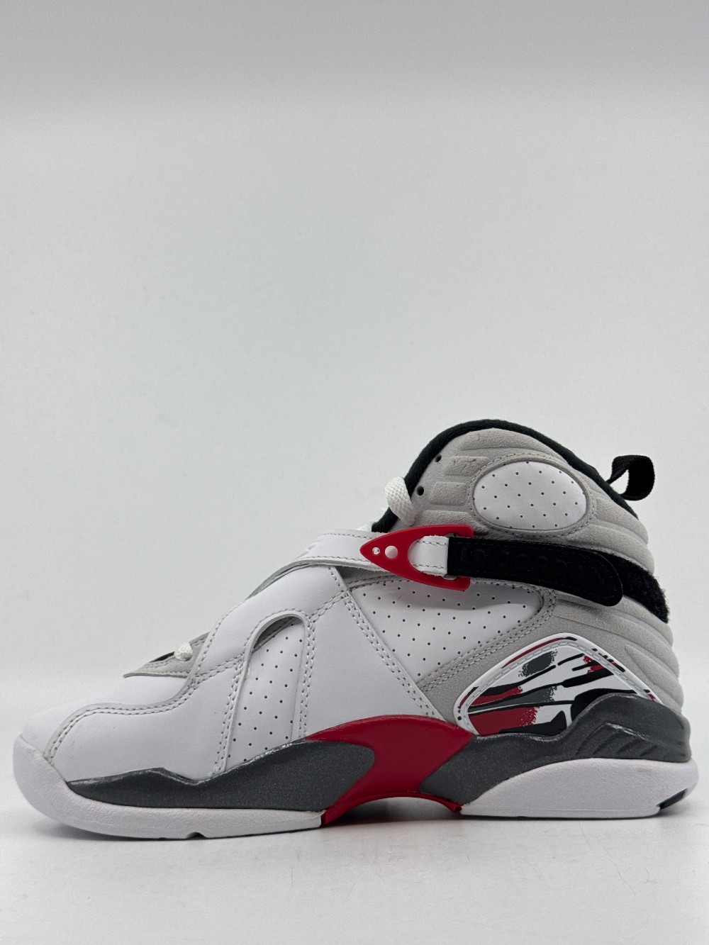 *VNDS* AJ 8 (GS) - WHITE TRUE RED