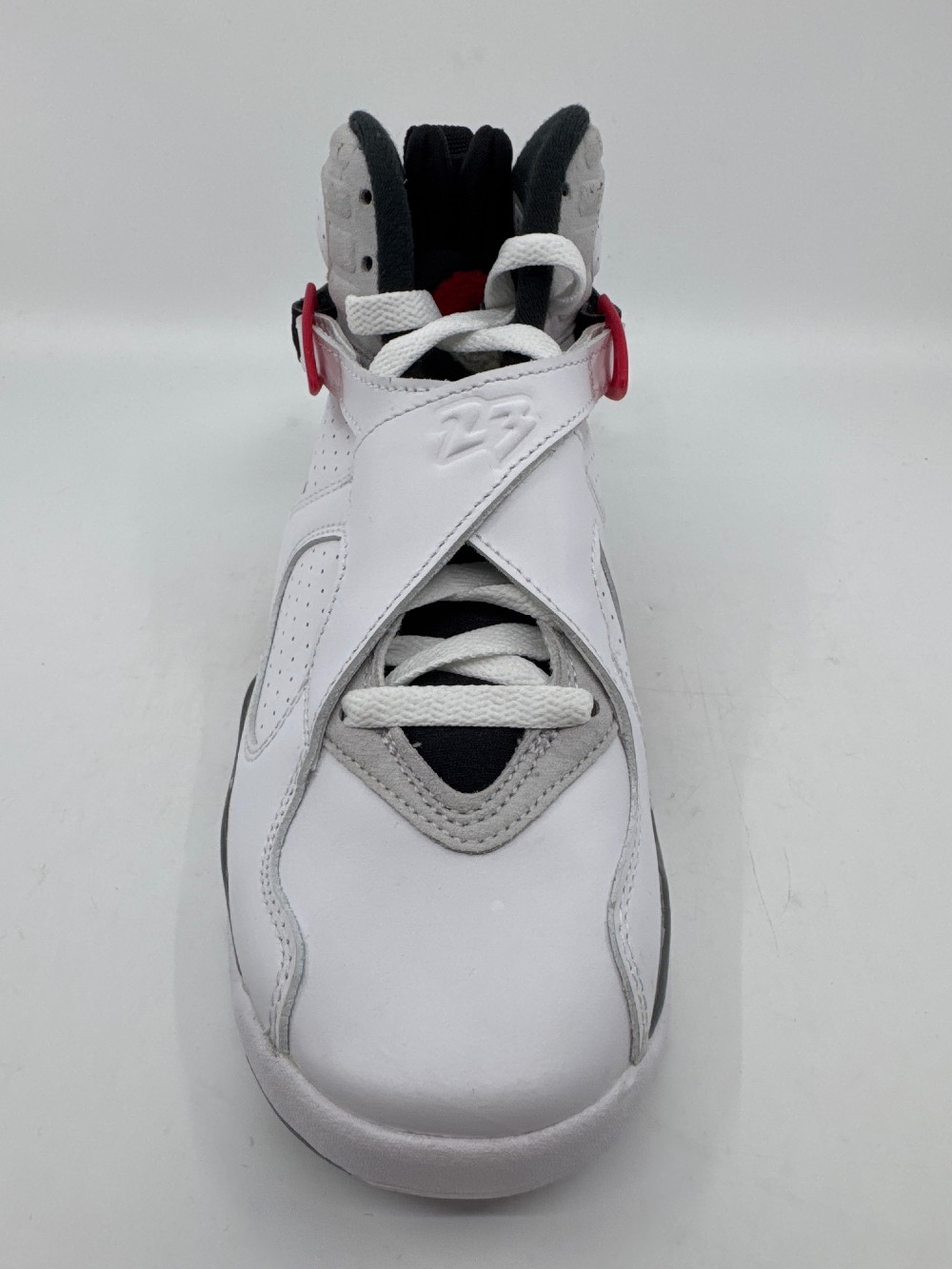 *VNDS* AJ 8 (GS) - WHITE TRUE RED
