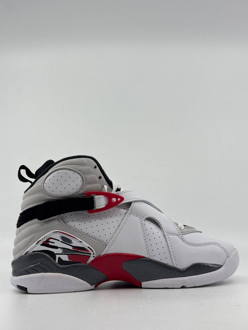 *VNDS* AJ 8 (GS) - WHITE TRUE RED
