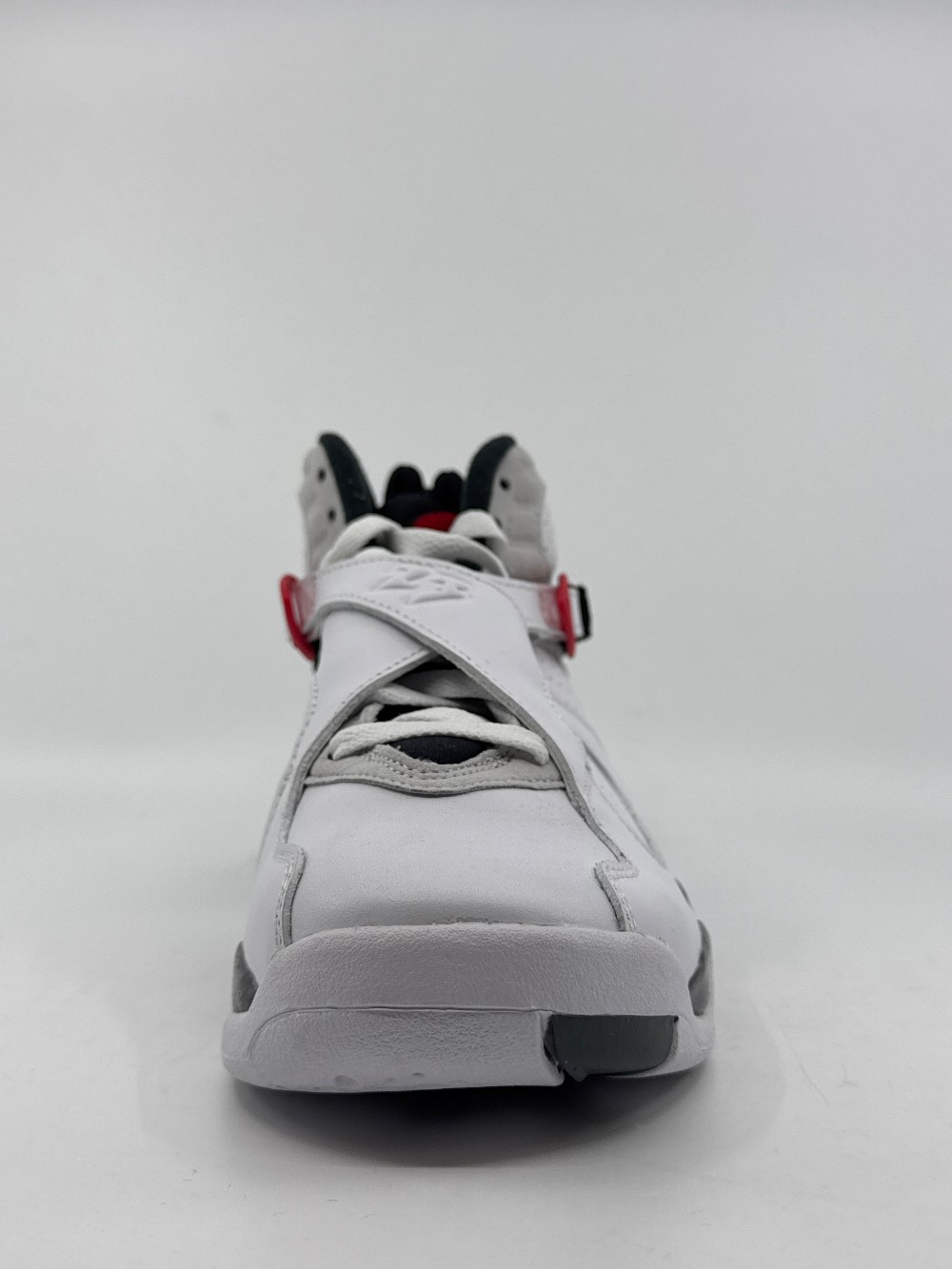 *VNDS* AJ 8 (GS) - WHITE TRUE RED
