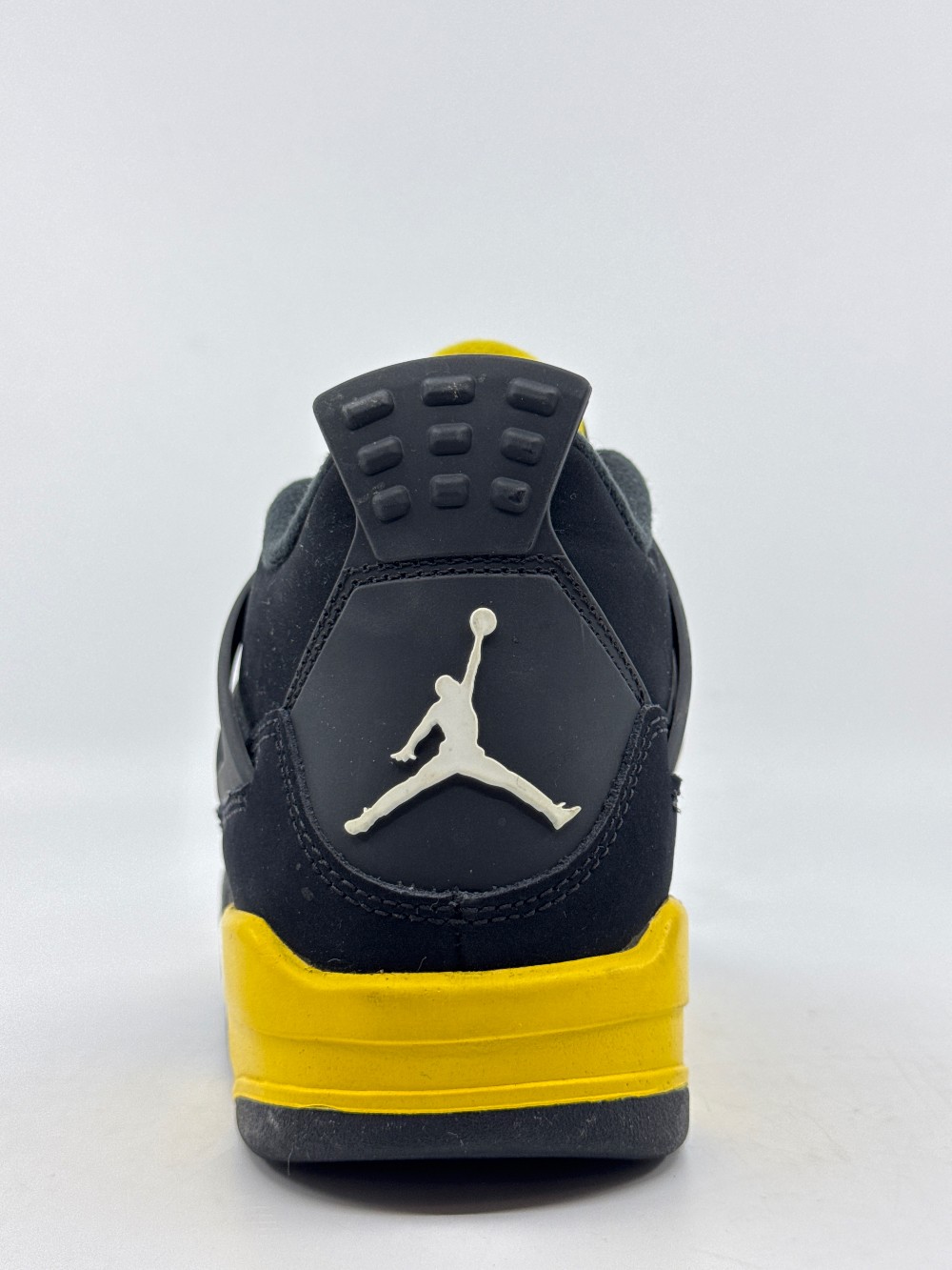 *VNDS* AJ 4 (GS) - THUNDER (2023)