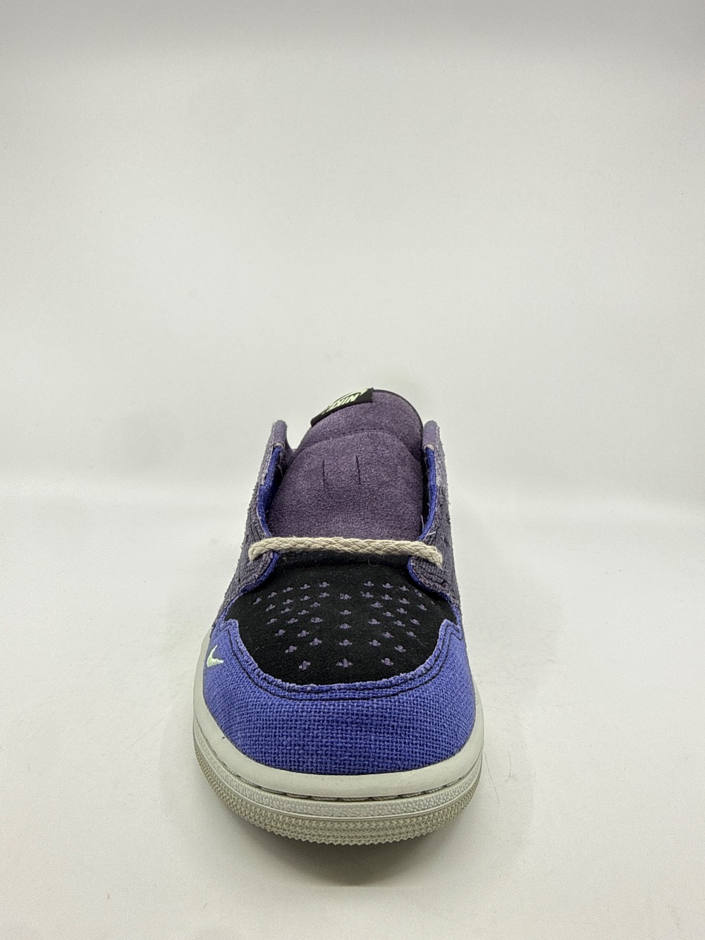 AJ 1 LOW X ZION WILLIAMSON - VOODOO ALTERNATE