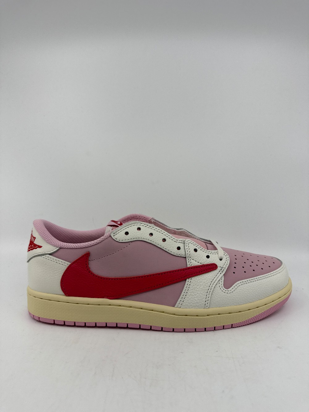 AJ 1 LOW X TRAVIS SCOTT - TROPICAL PINK