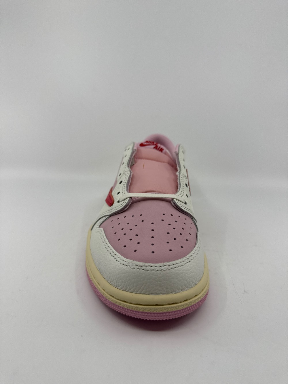 AJ 1 LOW X TRAVIS SCOTT - TROPICAL PINK