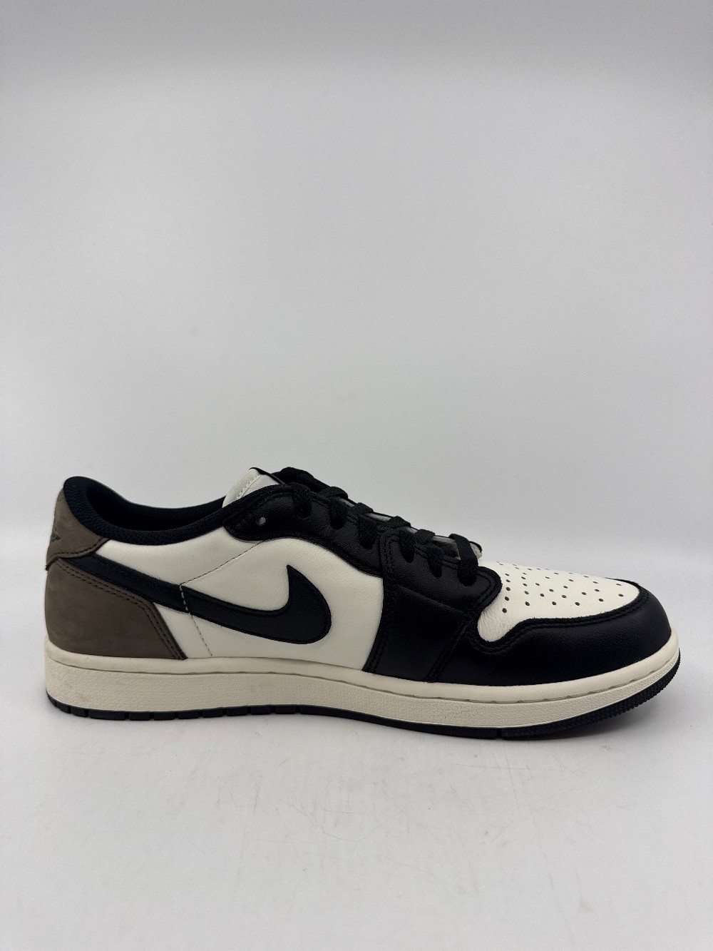 *VNDS* AJ 1 LOW - MOCHA
