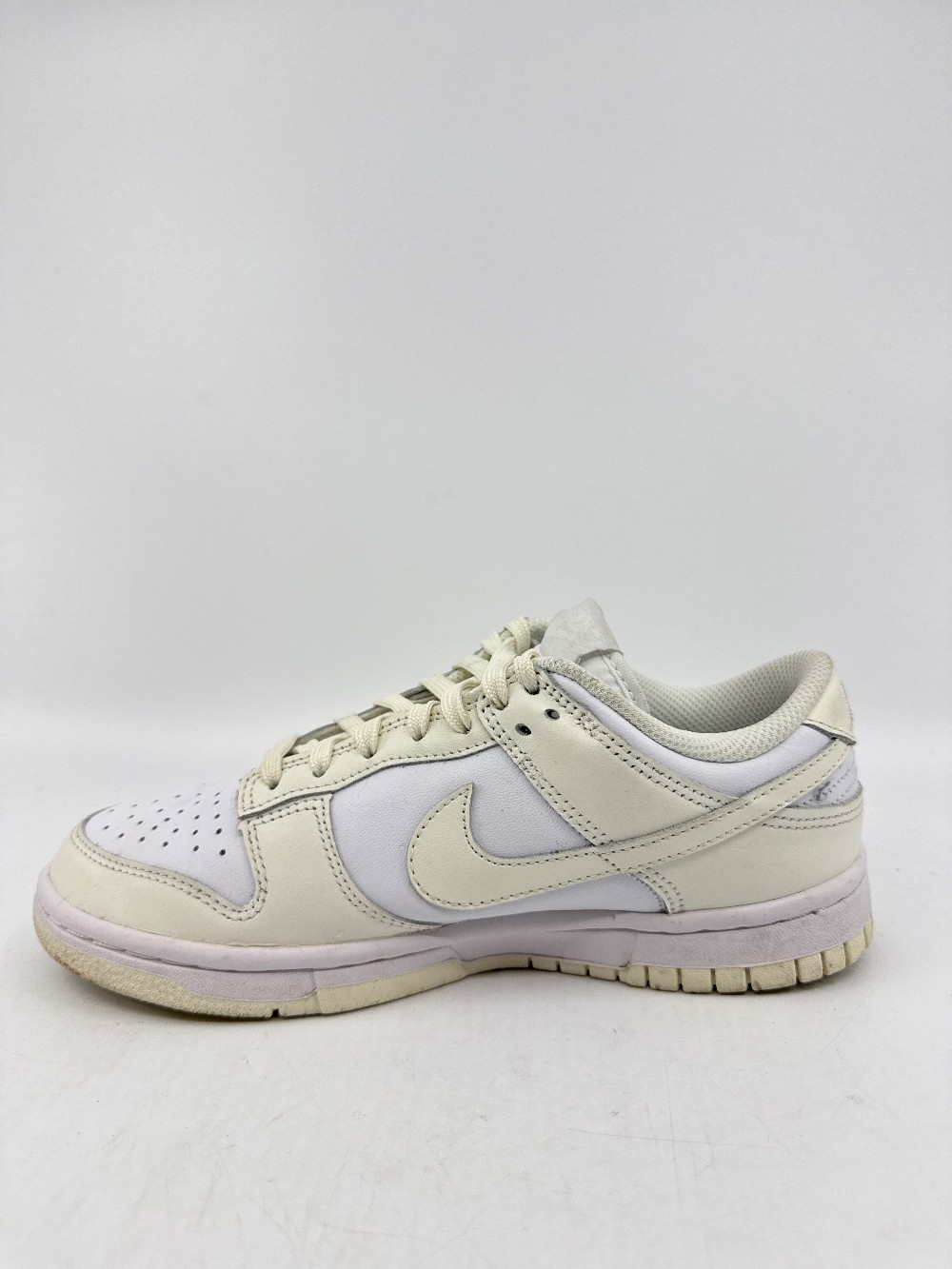 *USED* NIKE DUNK LOW (W) - COCONUT MILK