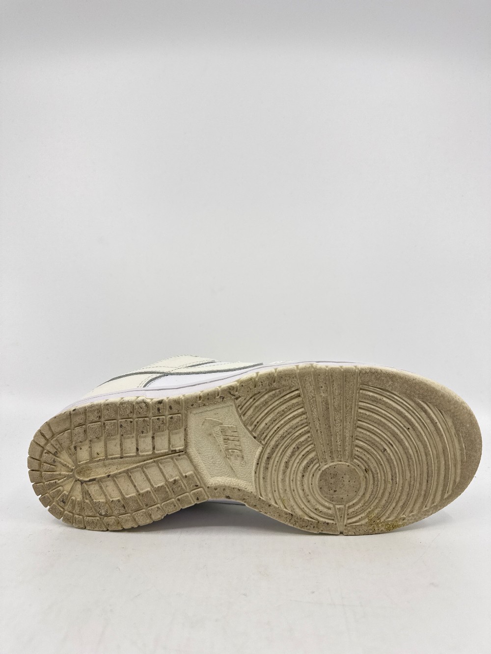 *USED* NIKE DUNK LOW (W) - COCONUT MILK