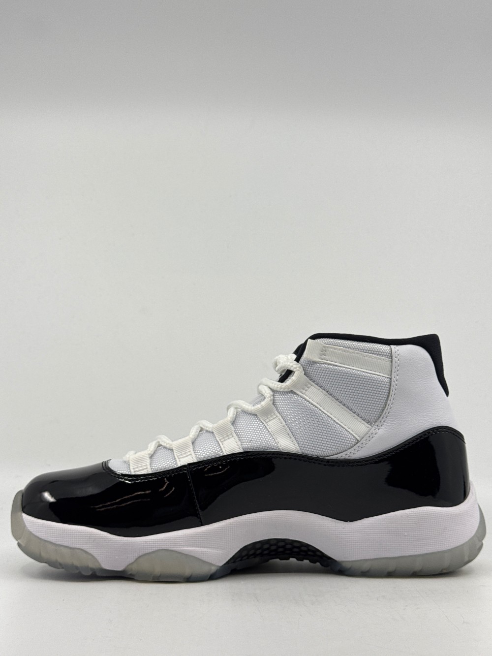 AJ 11 - CONCORD (2018)