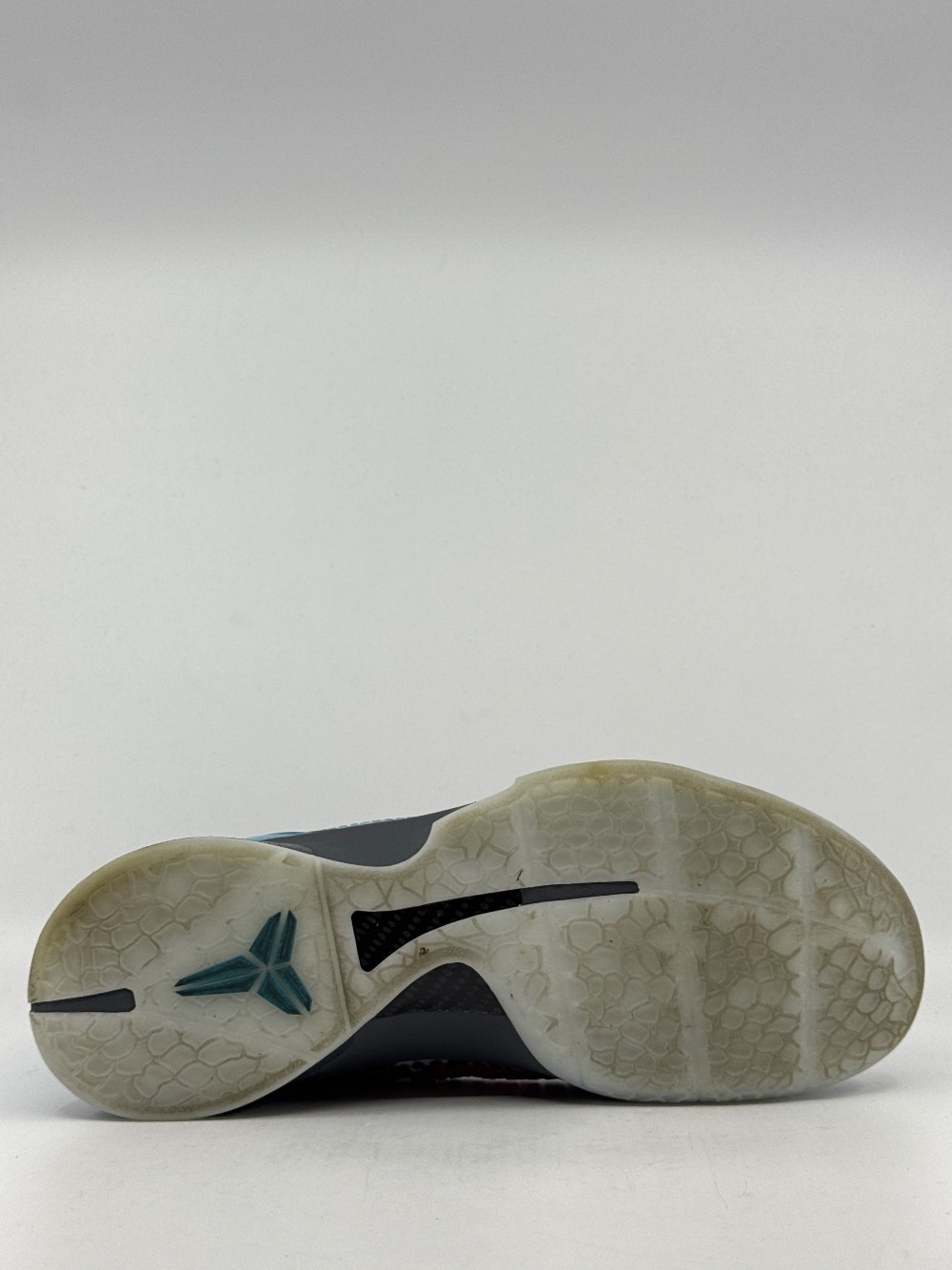 *USED/NO BOX* NIKE KOBE 6 PROTRO - ASG HOLLYWOOD 3D (2026)