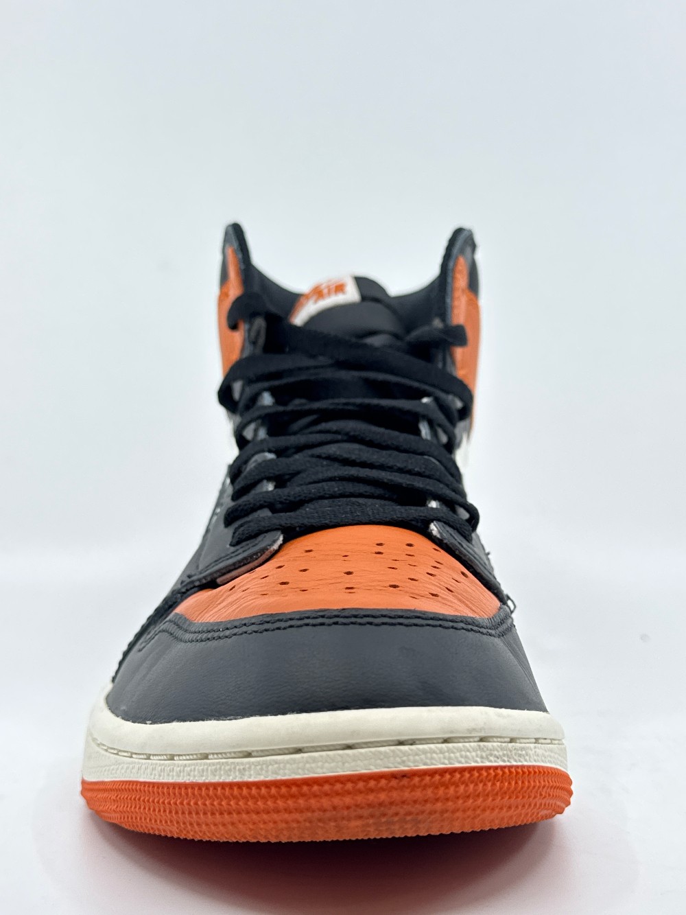 *USED/NO BOX* AJ 1 - SHATTERED BACKBOARD (2025)
