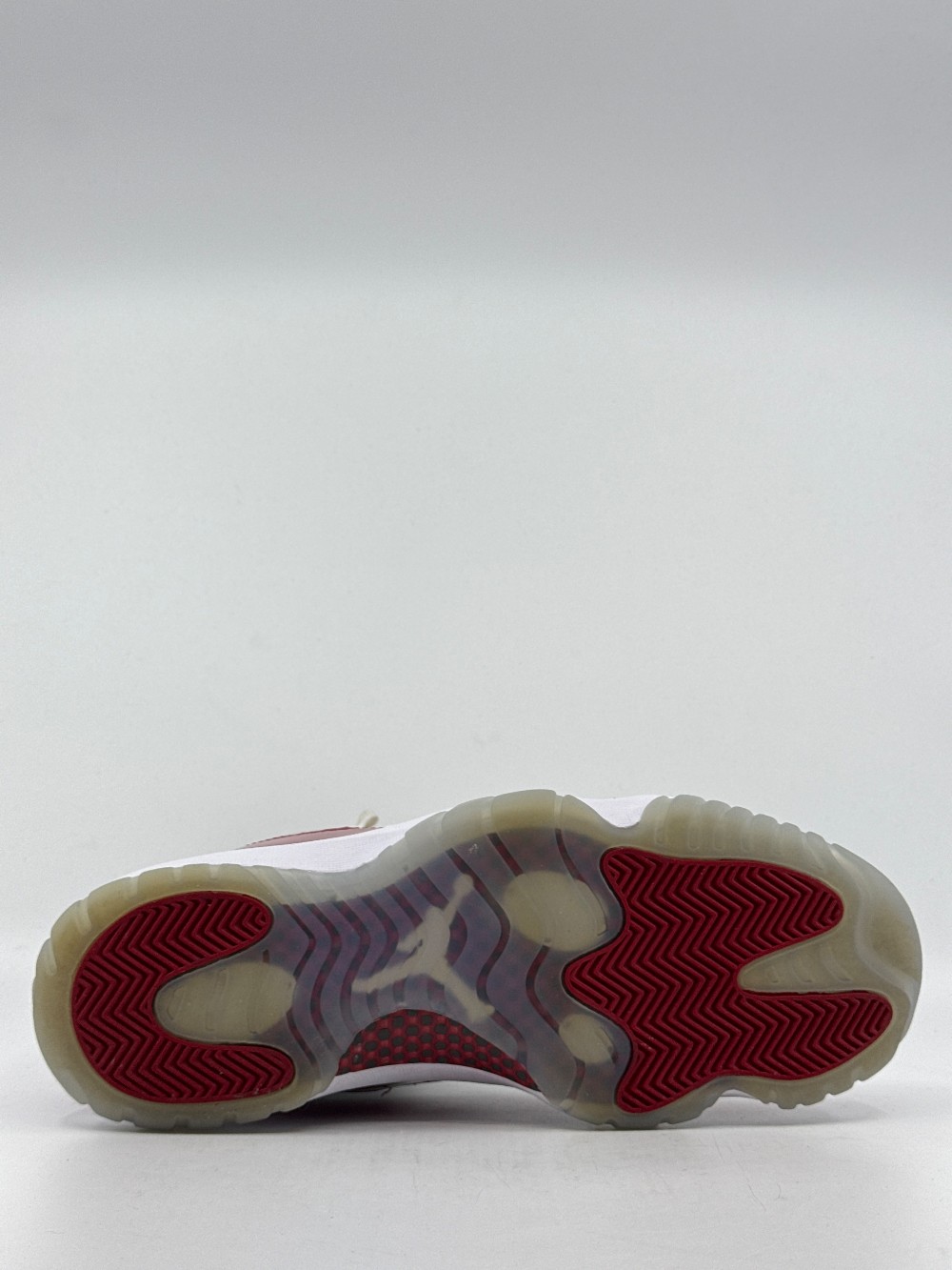 *USED* AJ 11 - CHERRY (2022)