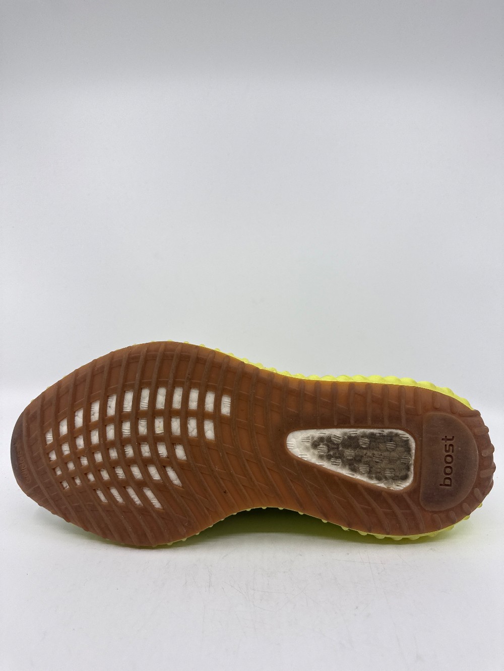 *USED* YEEZY BOOST 350 V2 - SEMI FROZEN YELLOW