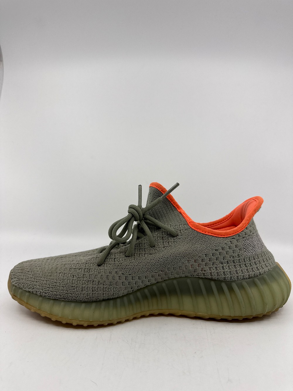 *USED* YEEZY BOOST 350 V2 - DESERT SAGE