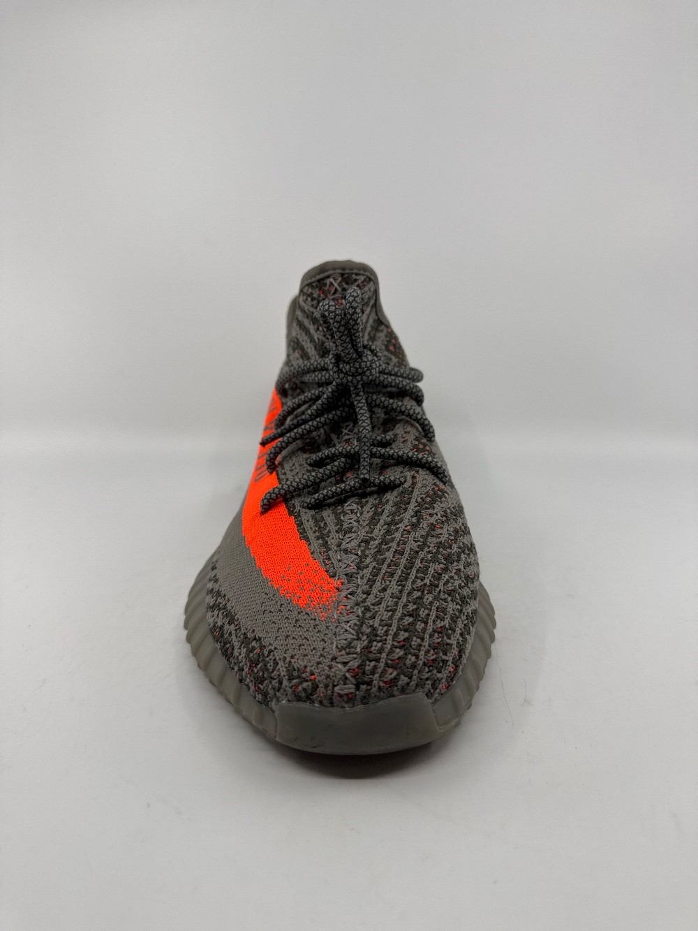 *USED* YEEZY BOOST V2 - BELUGA REFLECTIVE