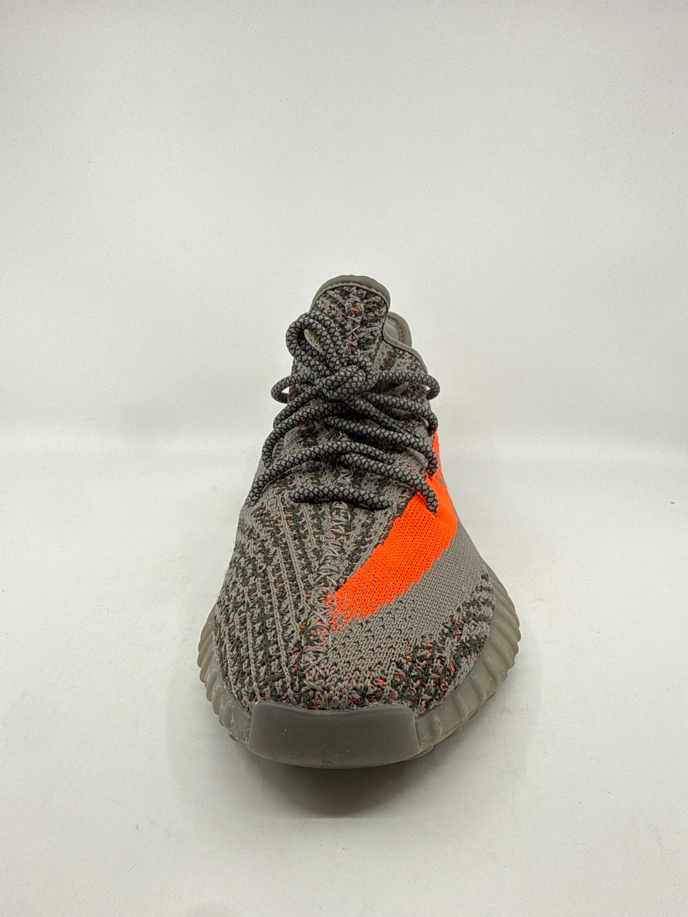 *USED* YEEZY BOOST V2 - BELUGA REFLECTIVE