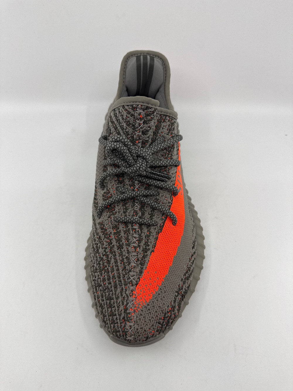 *USED* YEEZY BOOST V2 - BELUGA REFLECTIVE