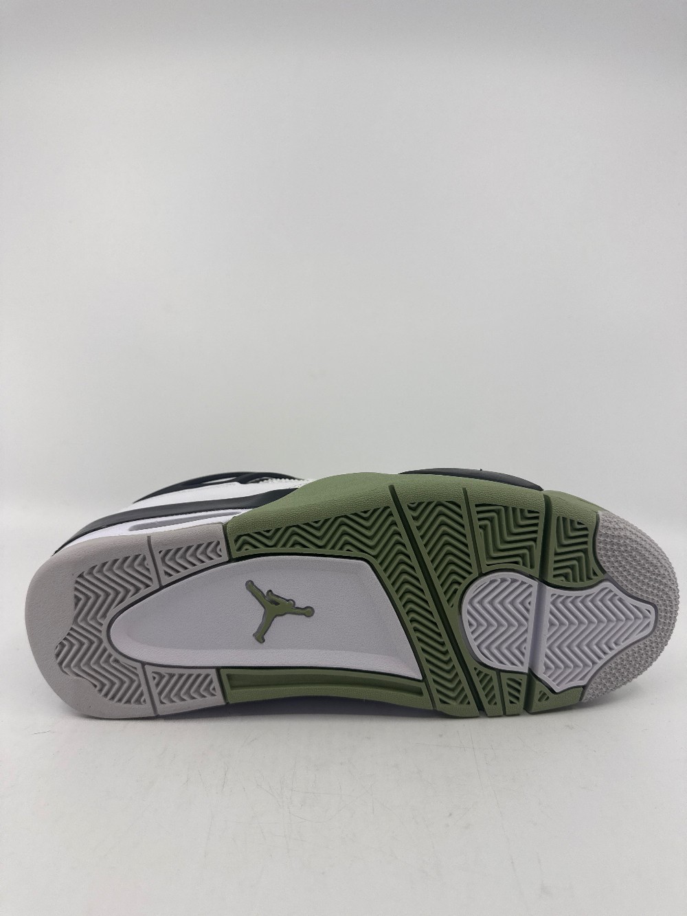 AJ 4 (W) - SEAFOAM