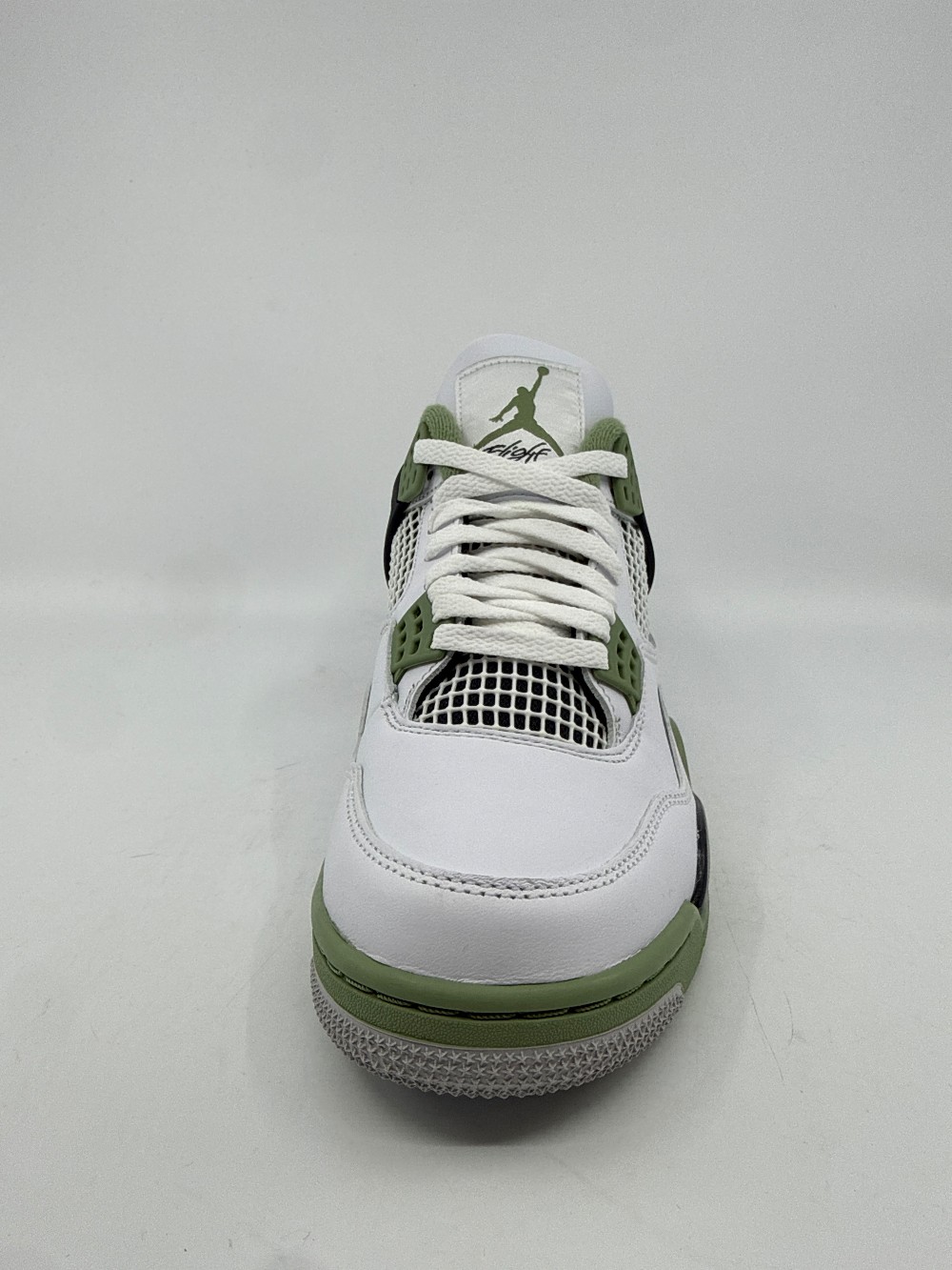 AJ 4 (W) - SEAFOAM