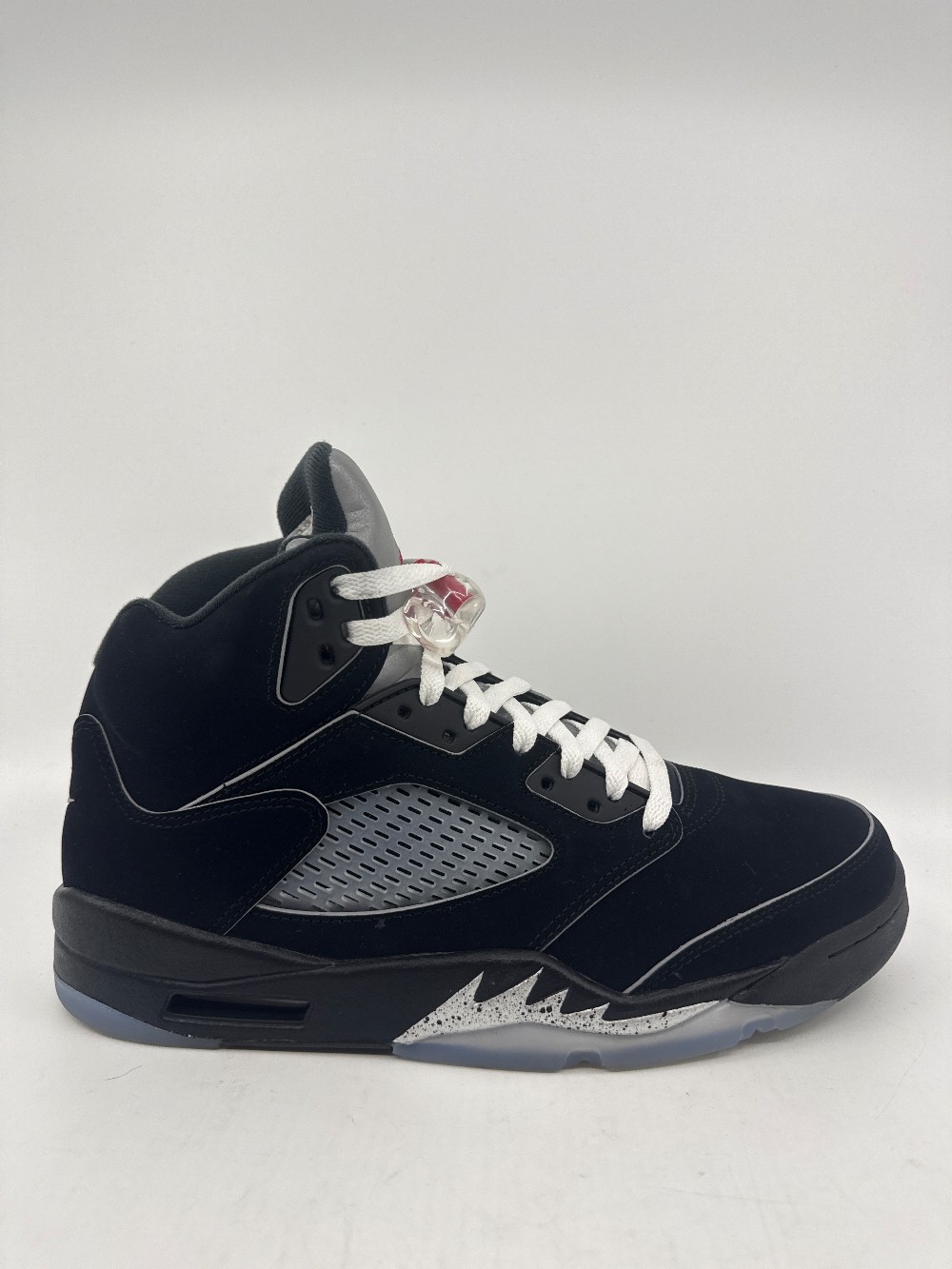 *USED* AJ 5 - BLACK METALLIC REIMAGINED