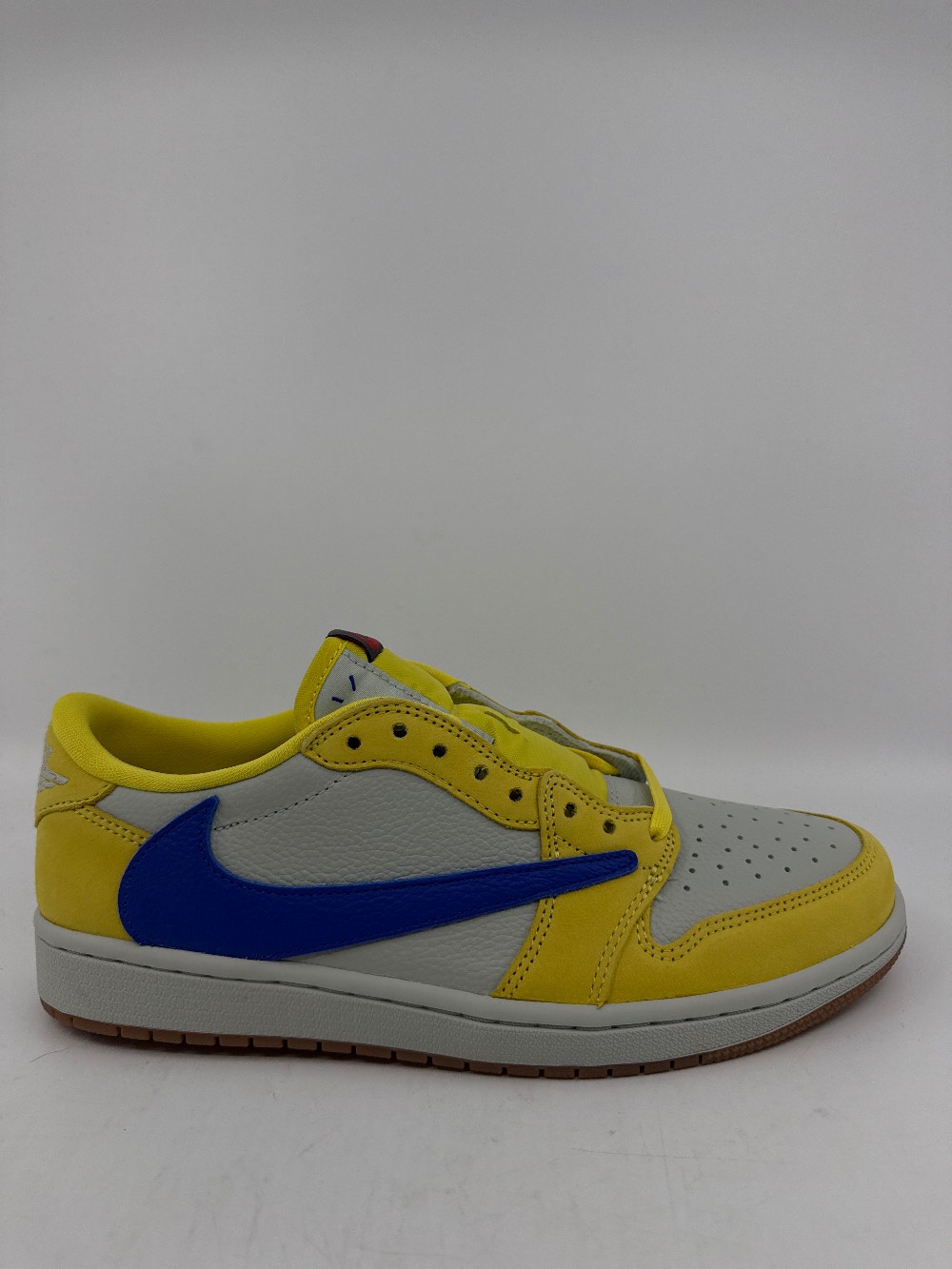AJ 1 LOW X TRAVIS SCOTT (W) - CANARY