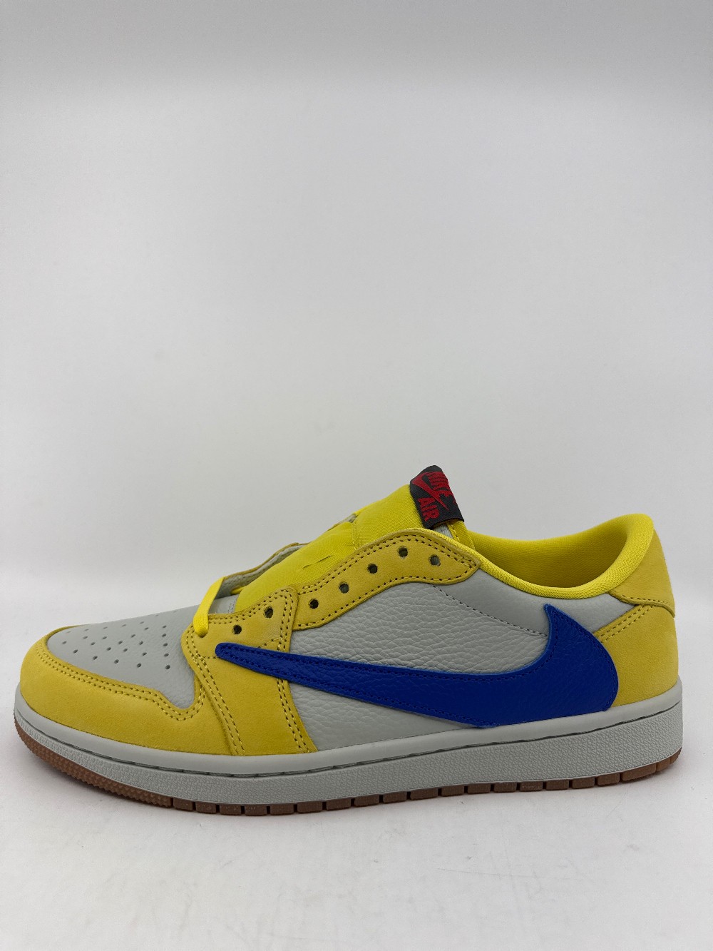 AJ 1 LOW X TRAVIS SCOTT (W) - CANARY