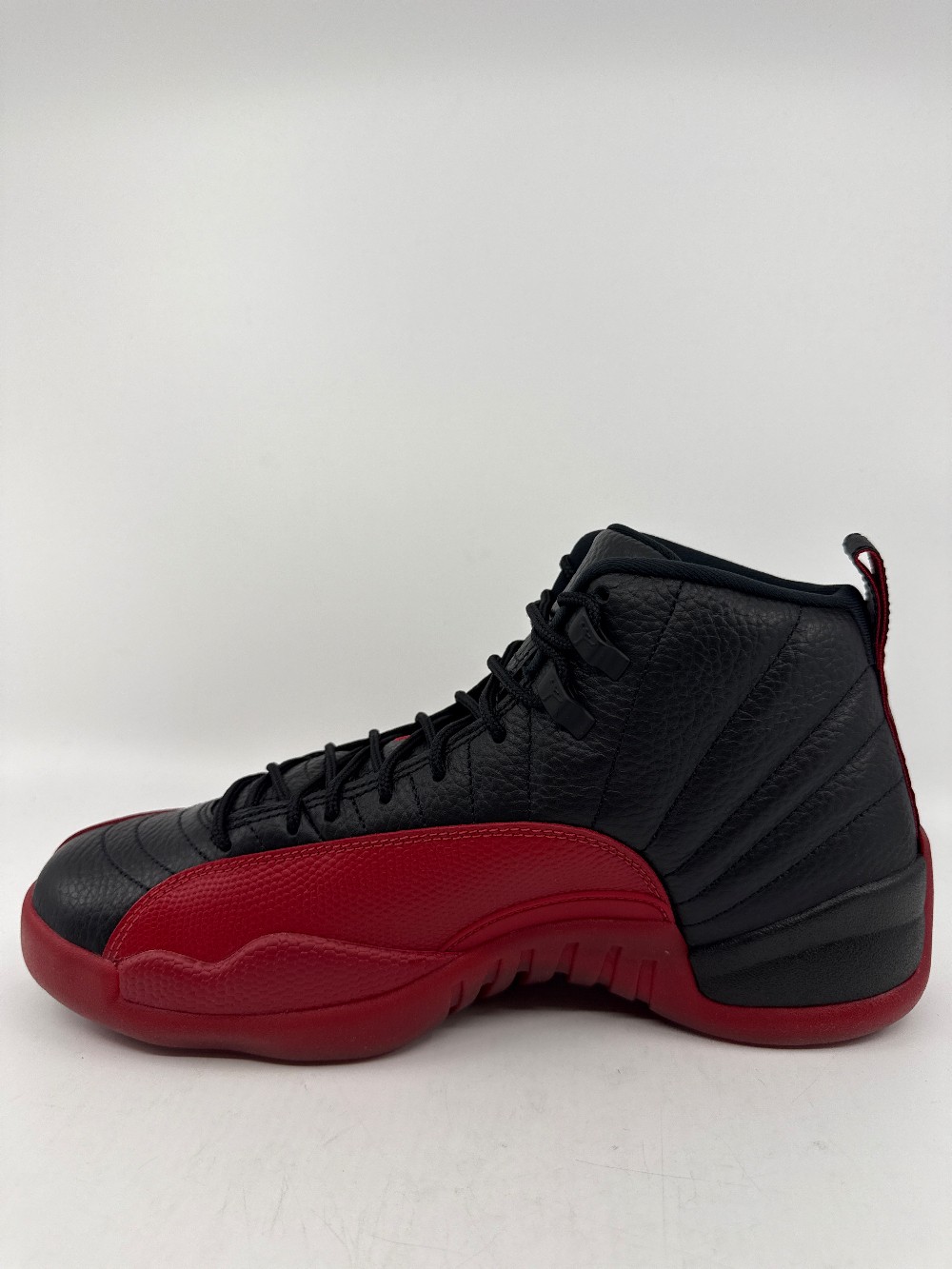AJ 12 - FLU GAME (2025)