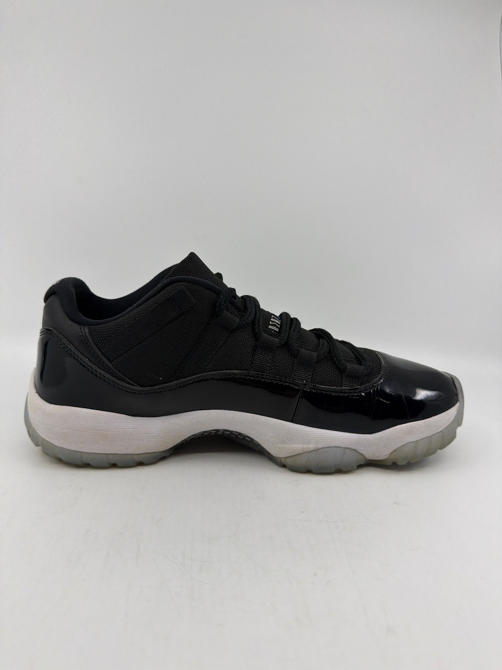 *USED/REP BOX* AJ 11 LOW - SPACE JAM