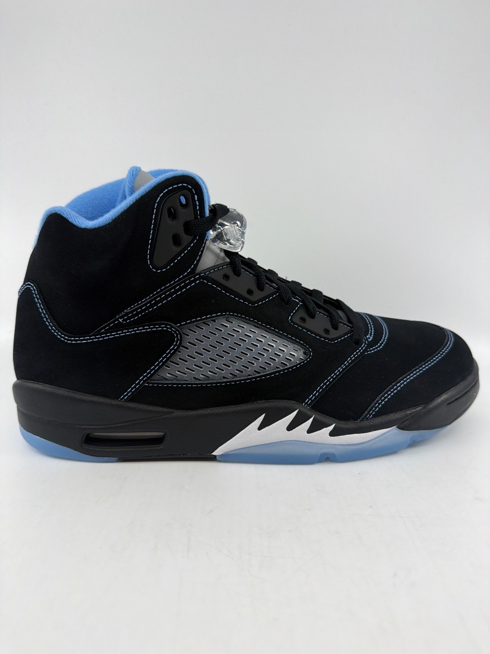 AJ 5 - BLACK UNIVERSITY BLUE (2026)