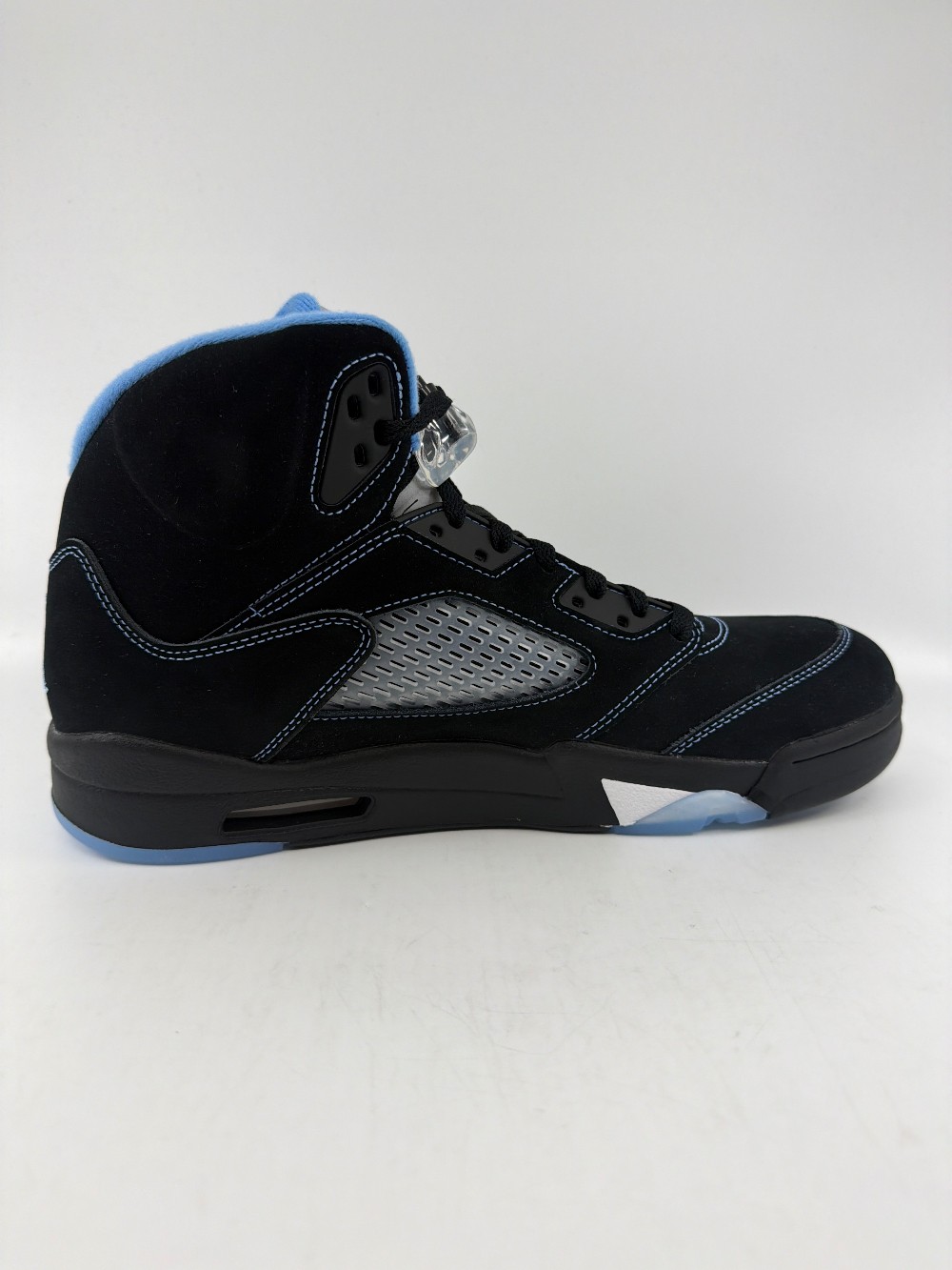 AJ 5 - BLACK UNIVERSITY BLUE (2026)