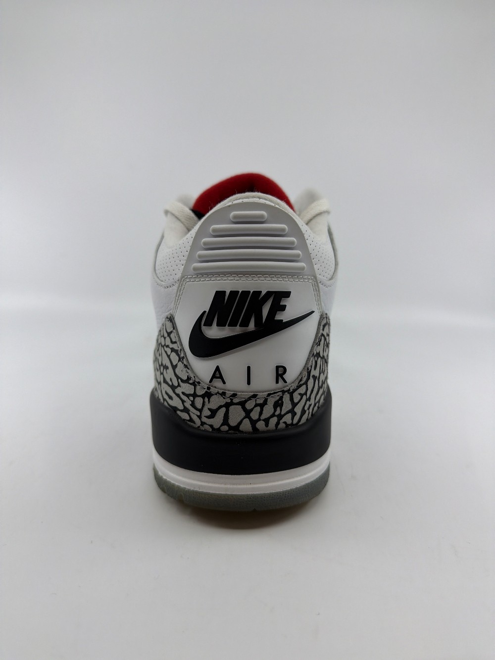 *USED* AJ 3 - FREE THROW LINE WHITE CEMENT