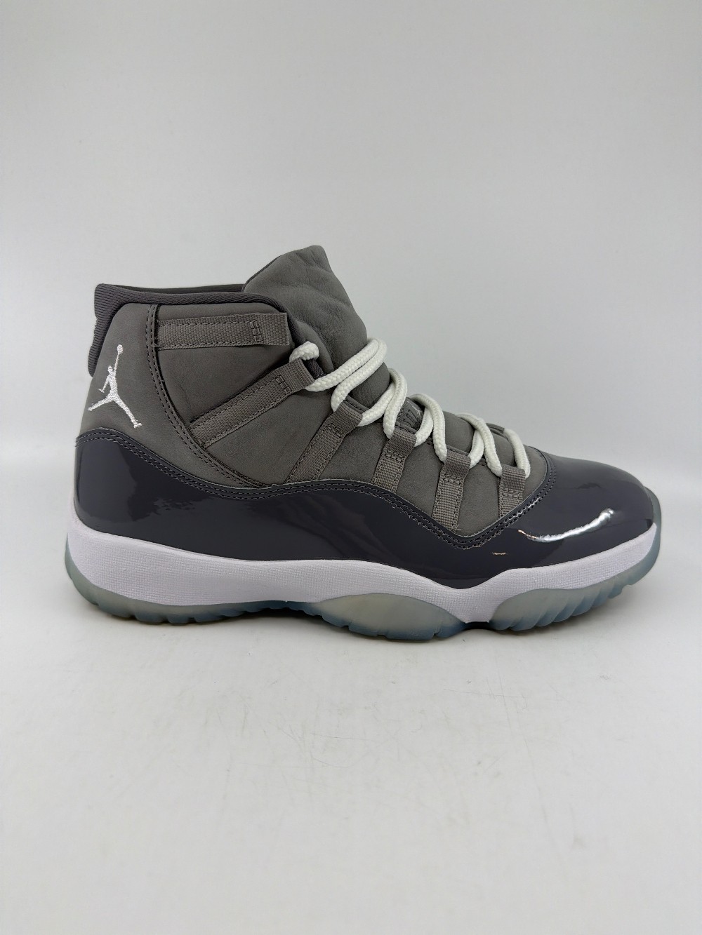*USED* AJ 11 - COOL GREY (2021)