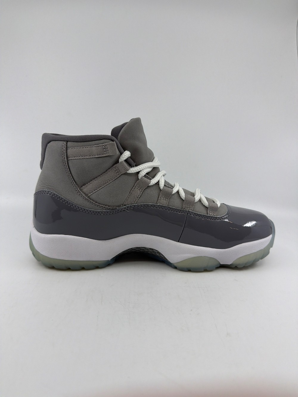 *USED* AJ 11 - COOL GREY (2021)