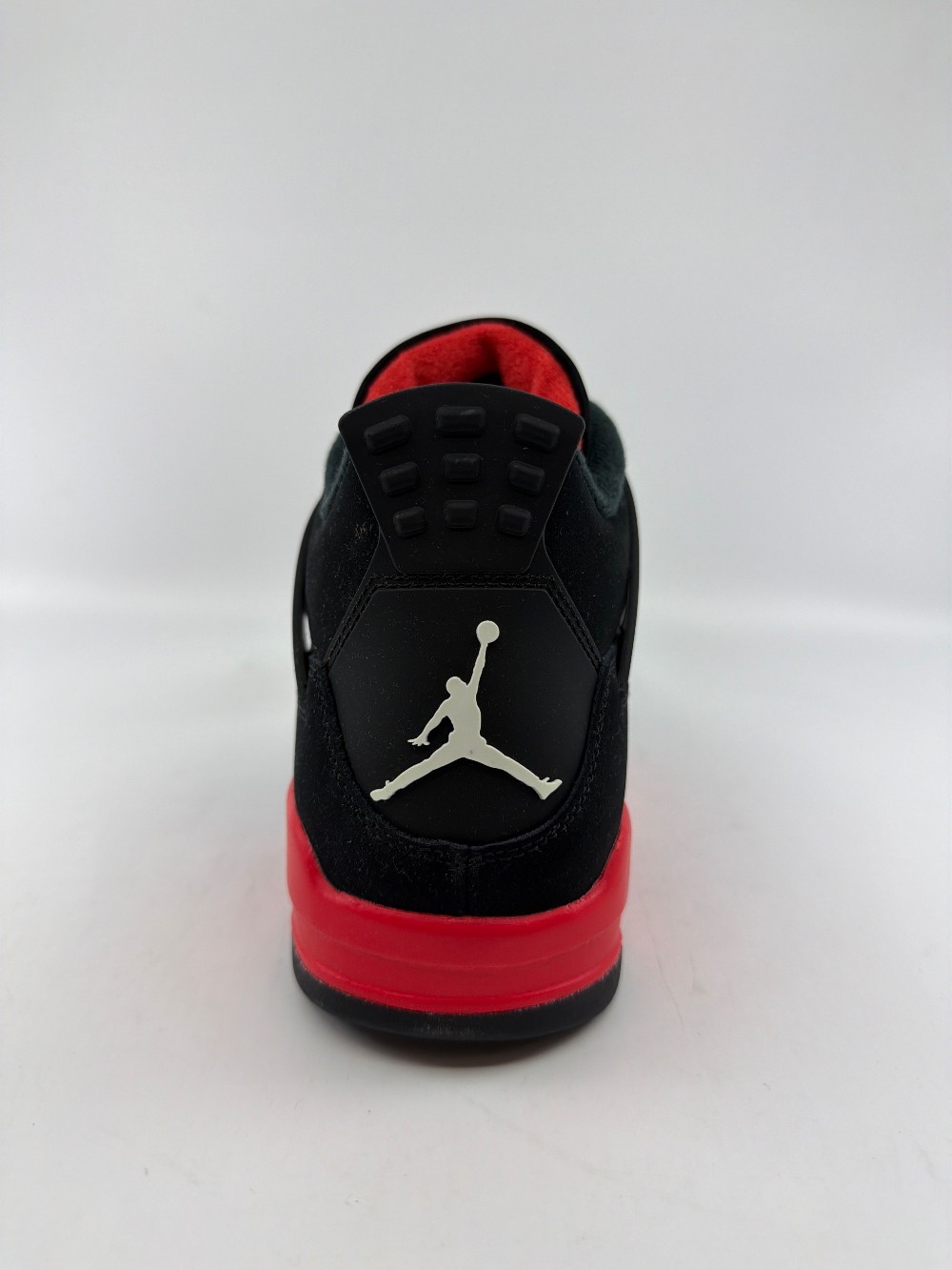 AJ 4 - RED THUNDER