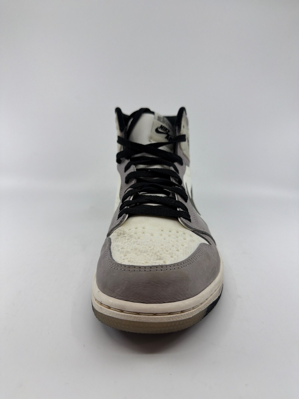 *USED* AJ 1 - HIGH ELEMENT GORE-TEX LIGHT BONE