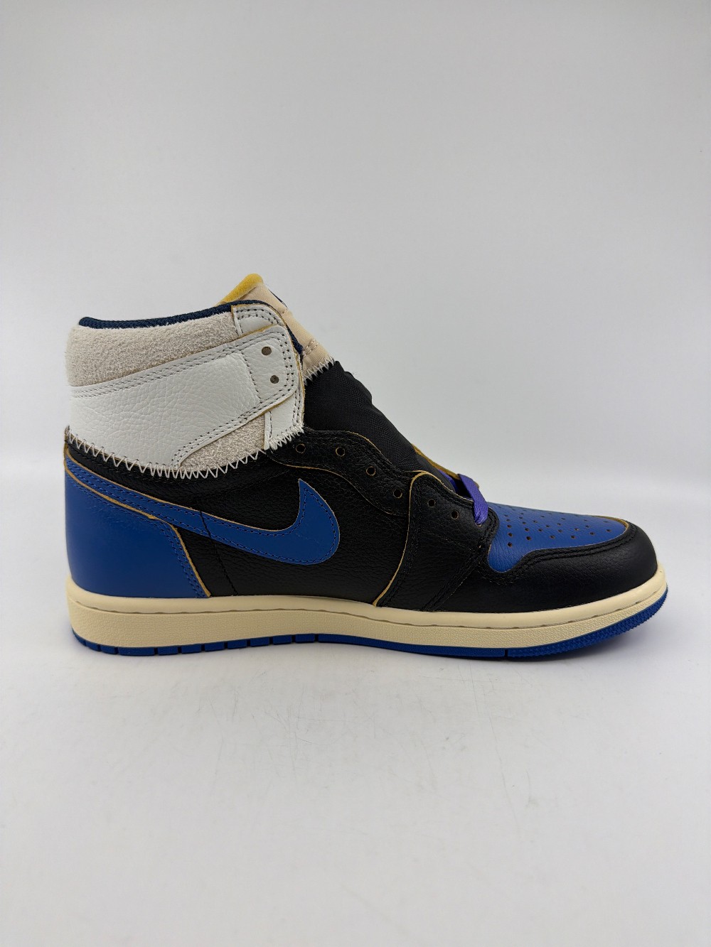 AJ 1 X FRAGMENT X UNION - LA SPORT ROYAL