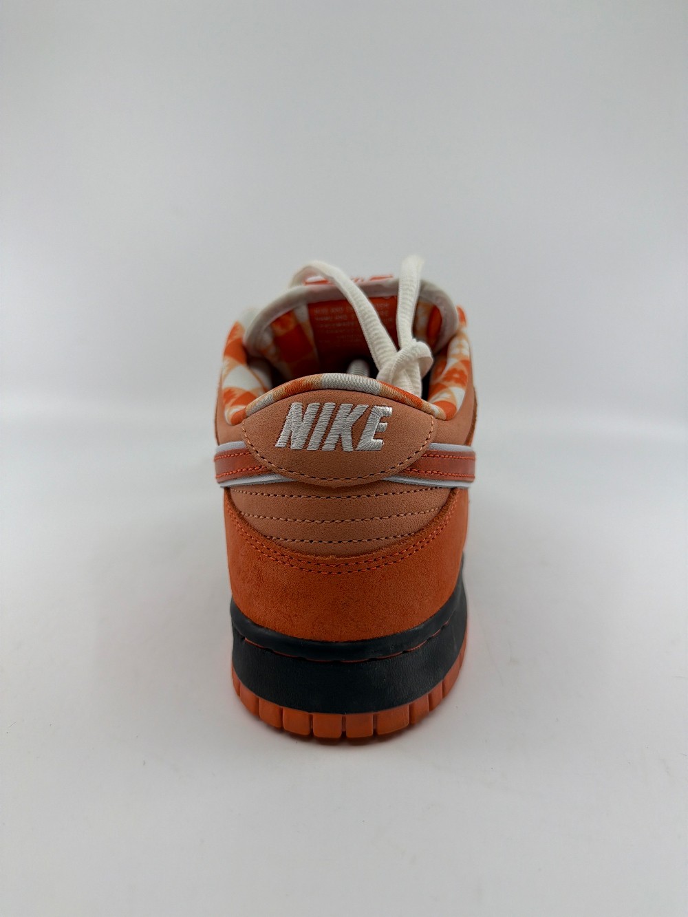*USED* NIKE SB DUNK LOW X CONCEPTS - ORANGE LOBSTER