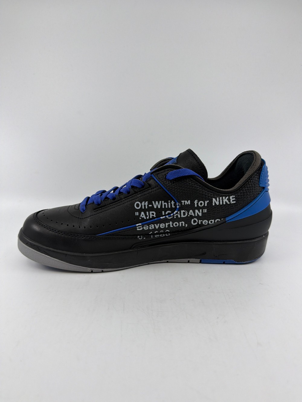 *USED* AJ 2 LOW X OFF-WHITE - BLACK BLUE