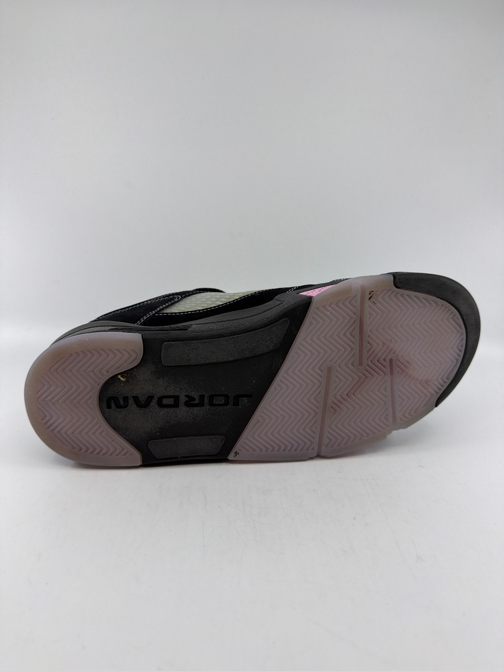 *USED* AJ 5 LOW - DONGDON